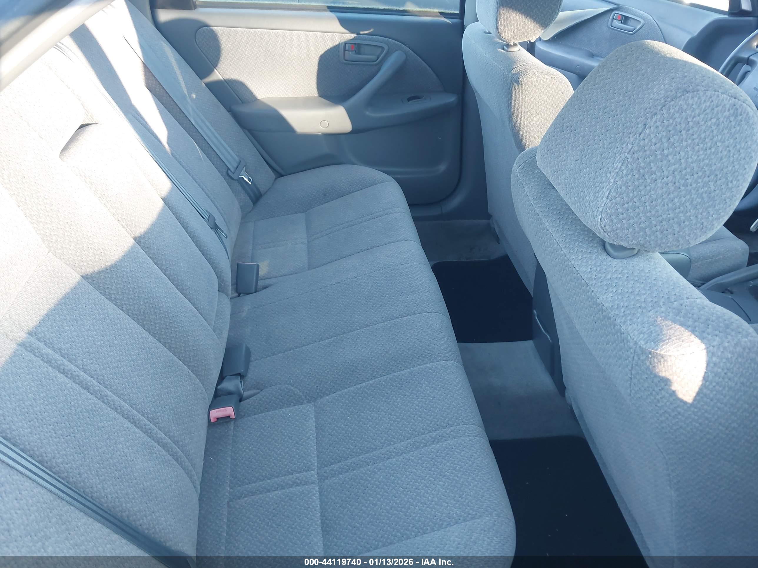 TOYOTA CAMRY image 8