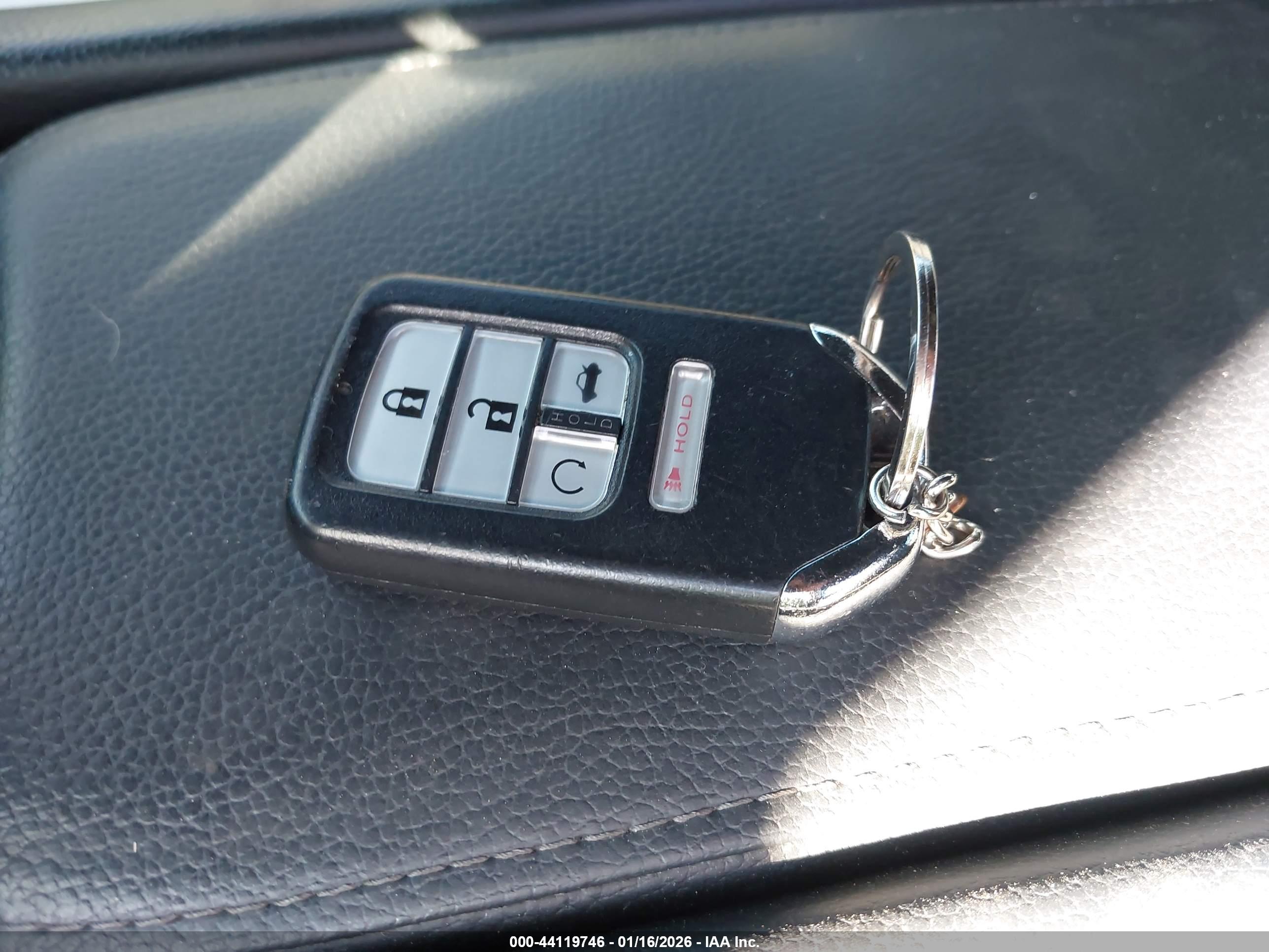 HONDA CIVIC image 11