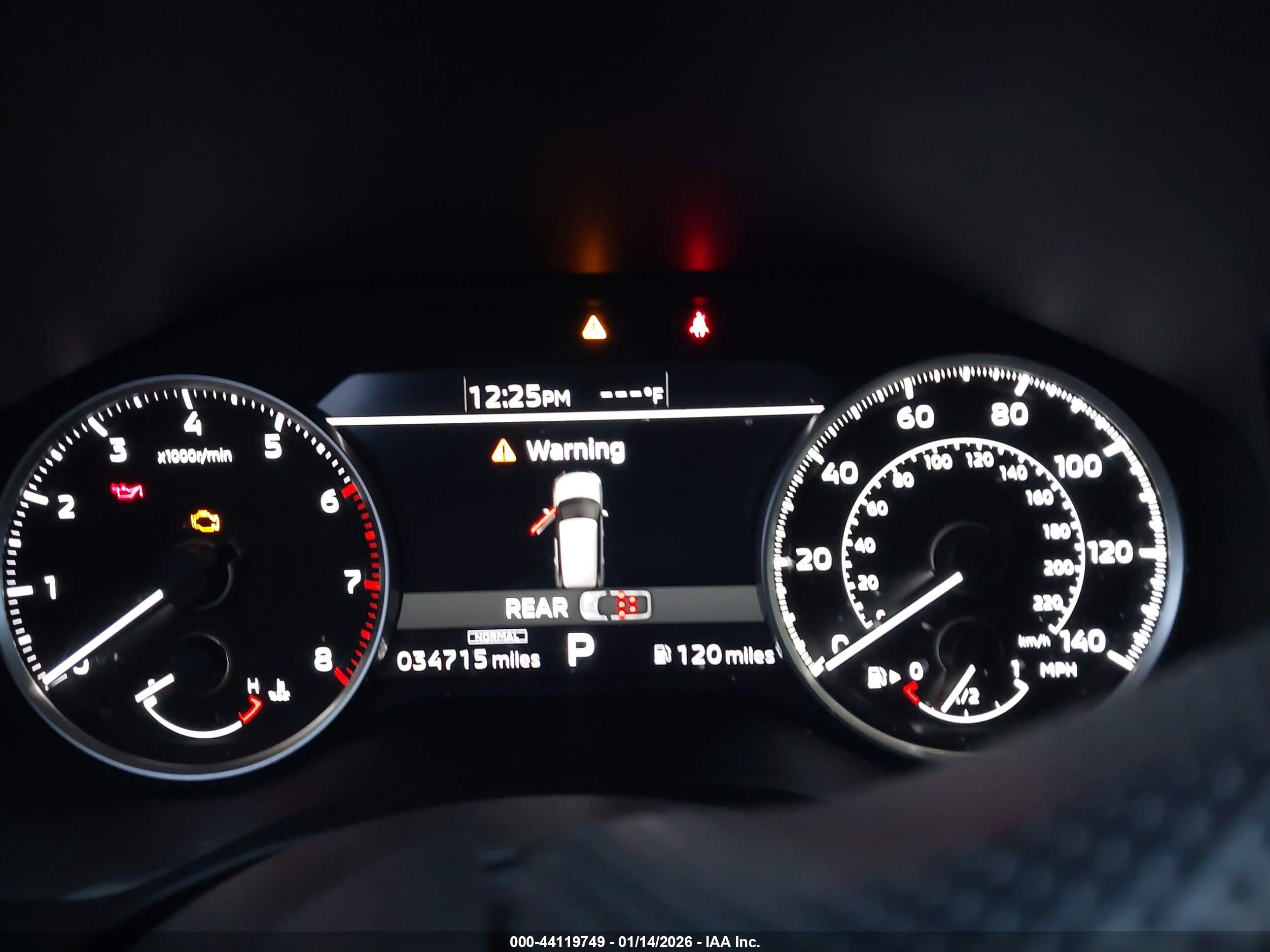 MITSUBISHI OUTLANDER image 7