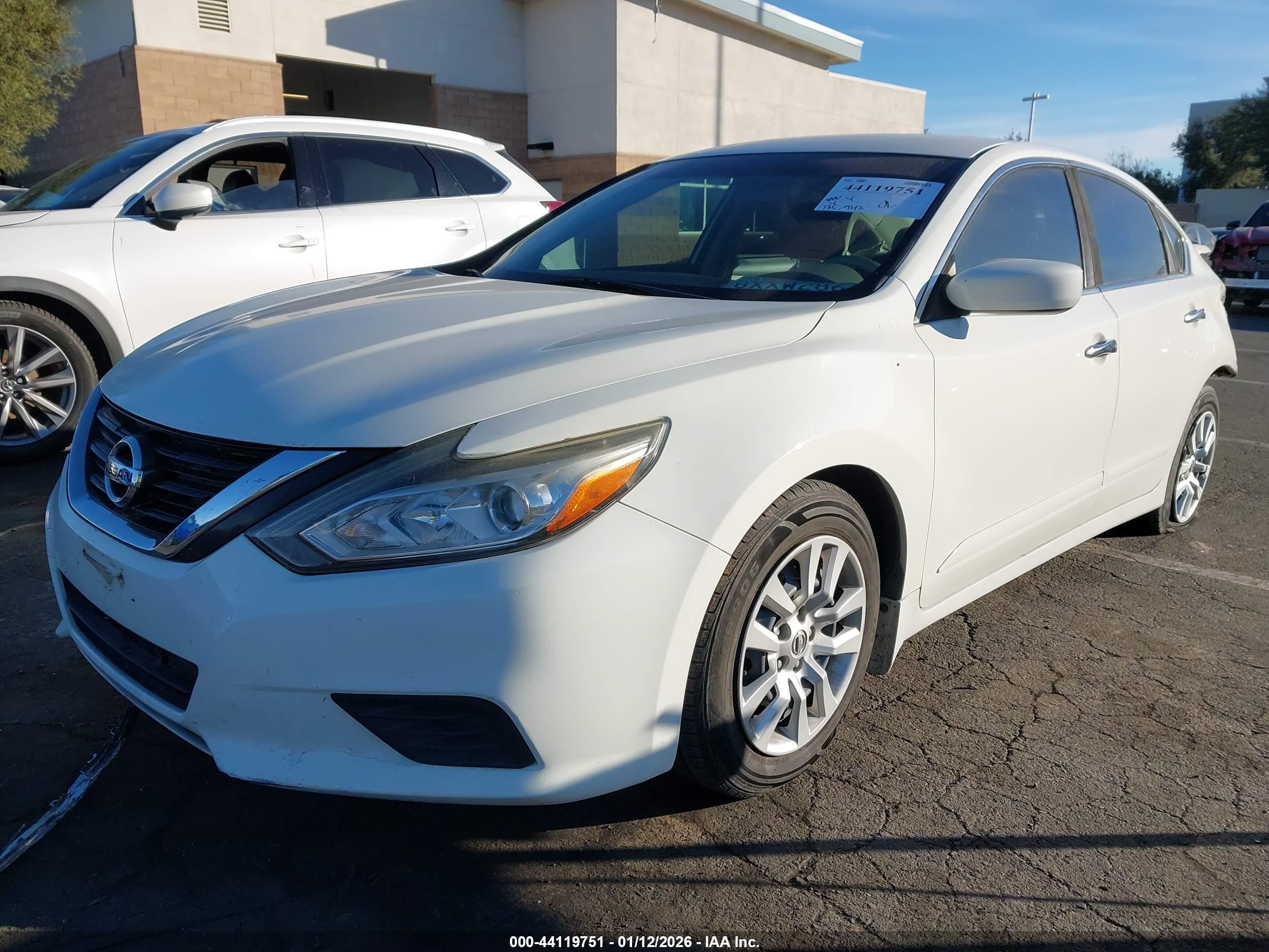 NISSAN ALTIMA image 2