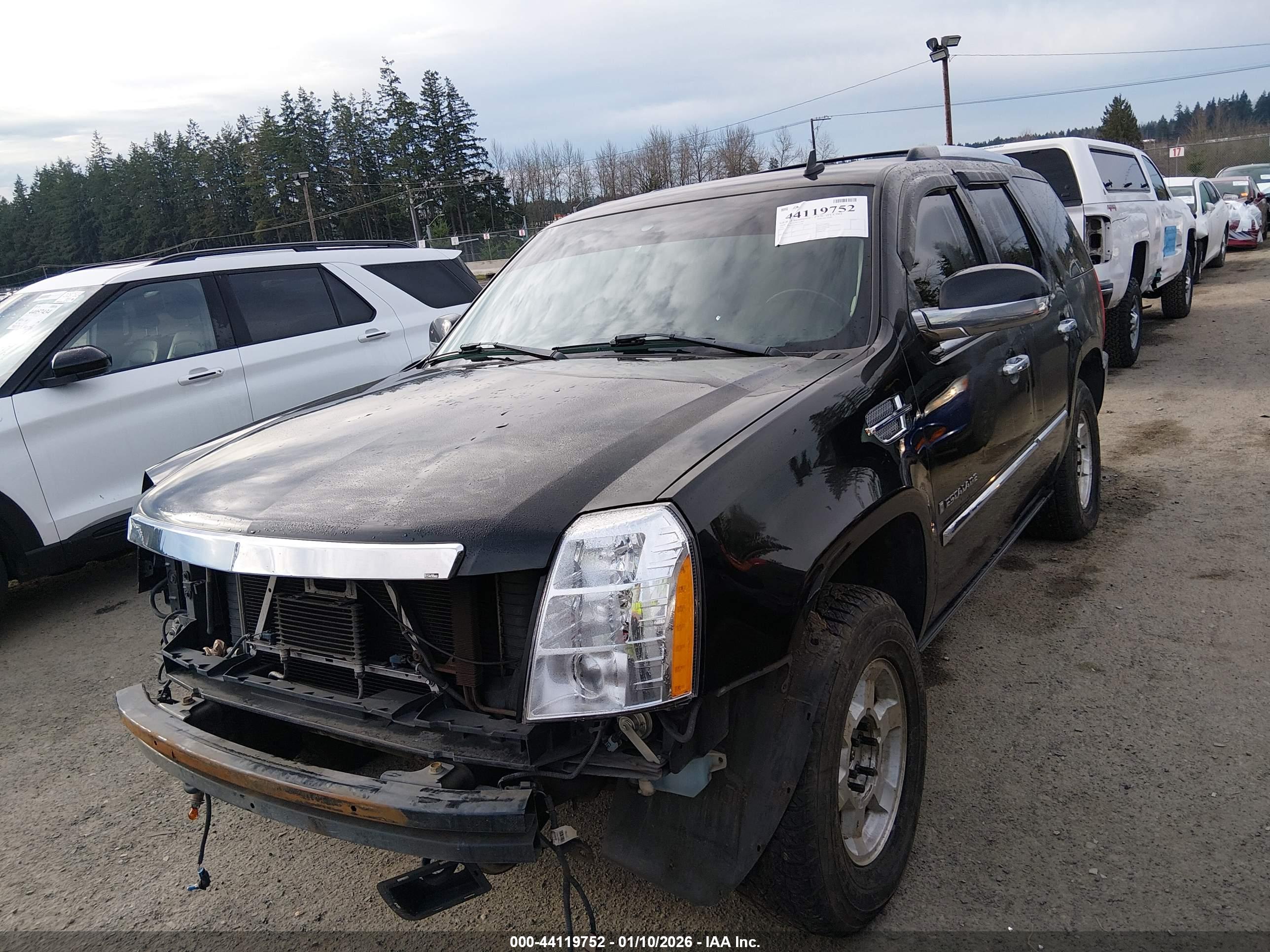 CADILLAC ESCALADE image 2