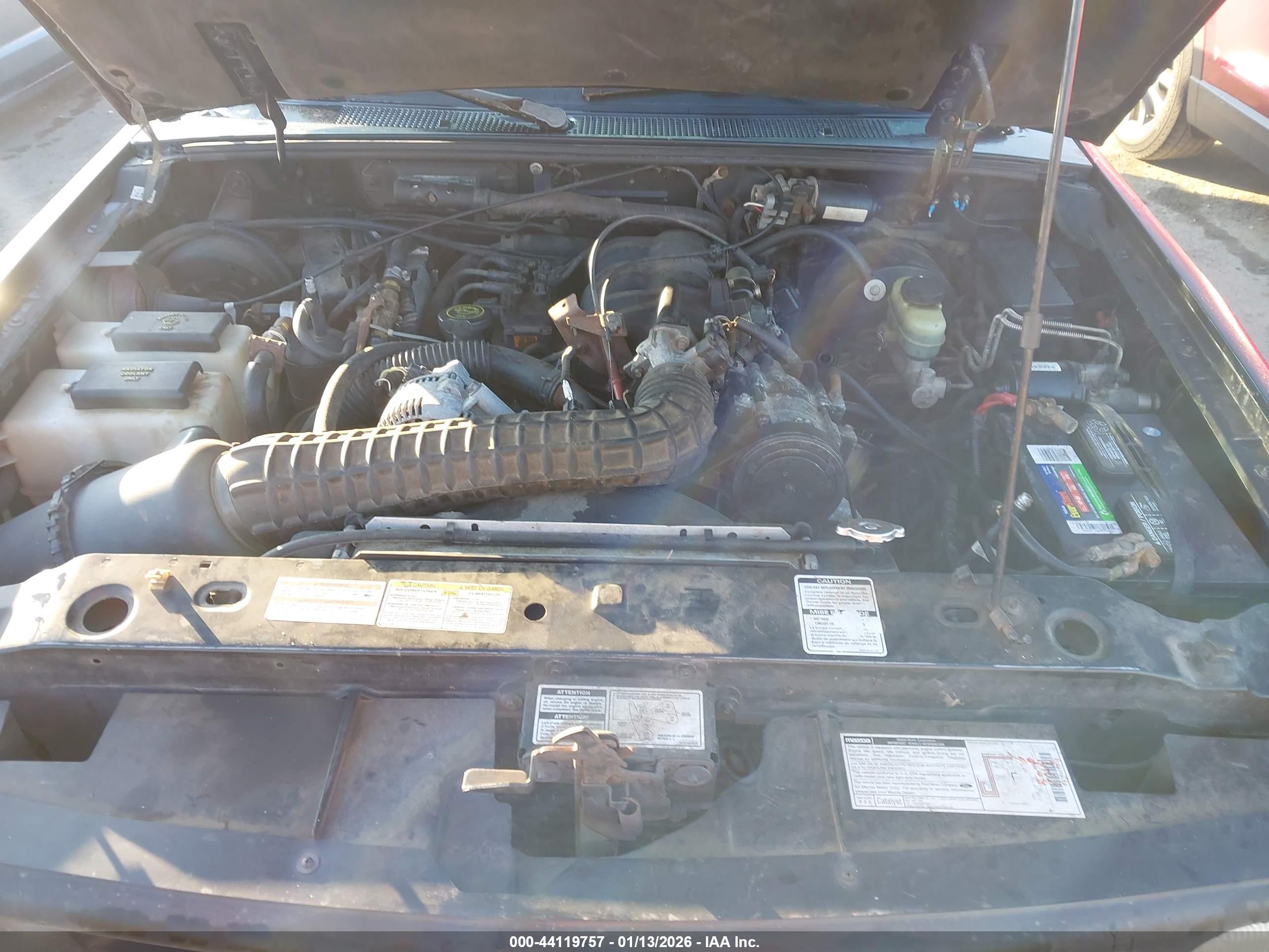 MAZDA B4000 image 10