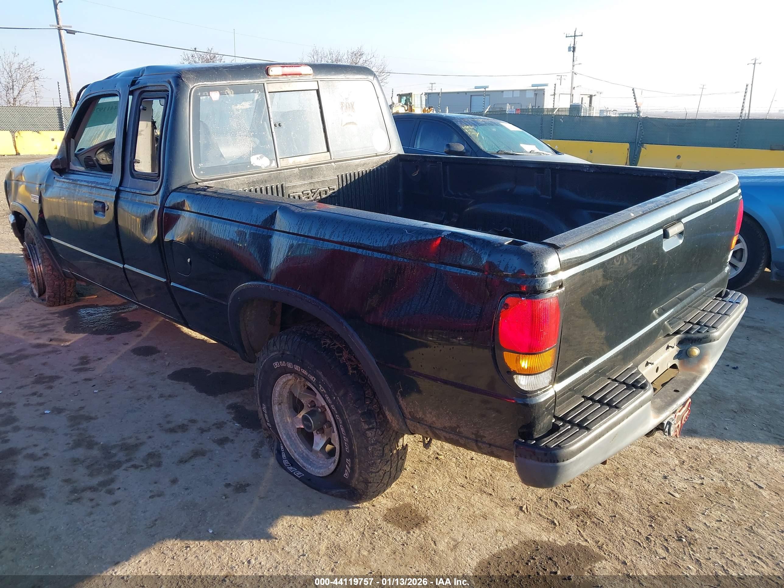 MAZDA B4000 image 3