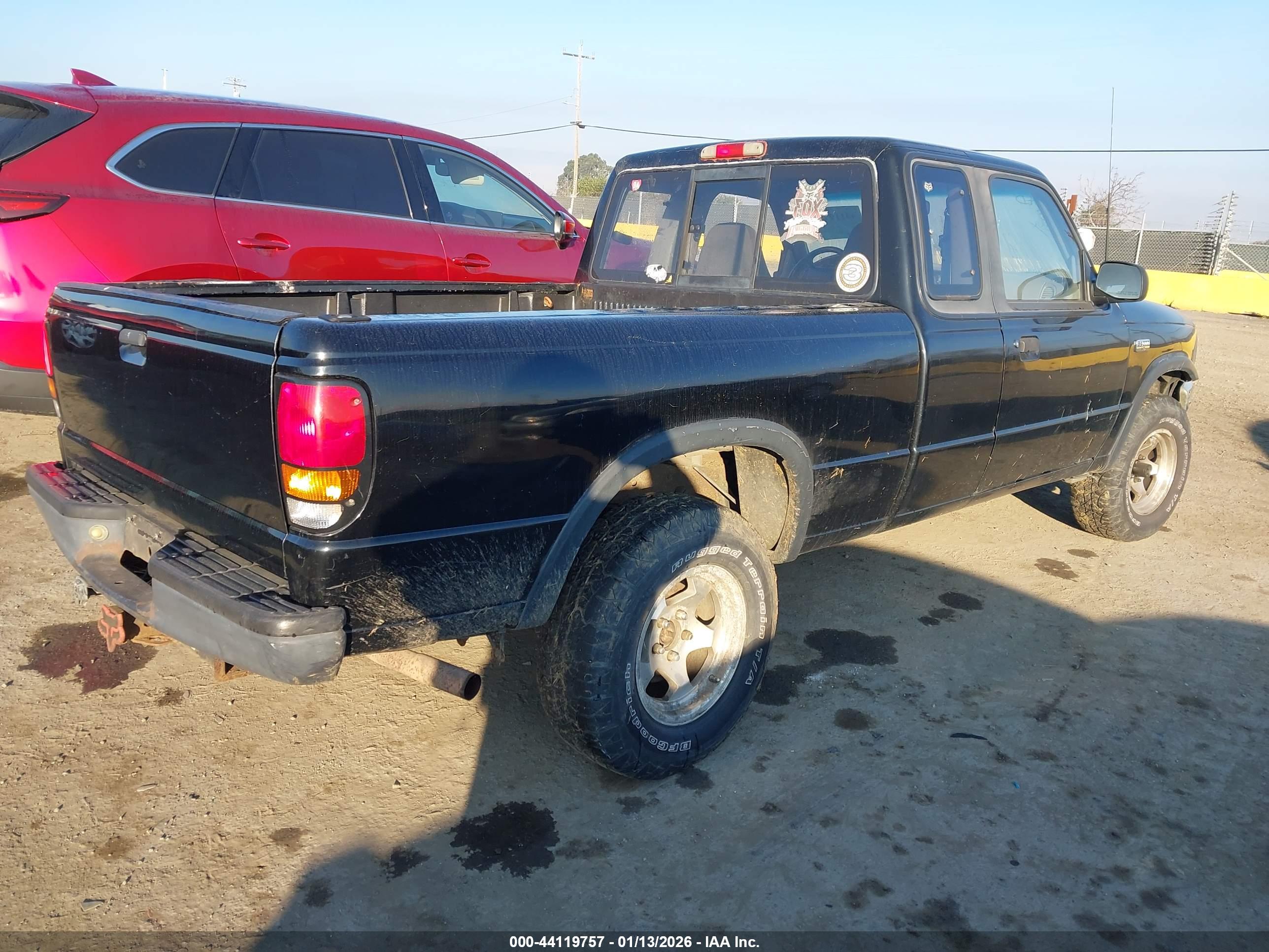 MAZDA B4000 image 4