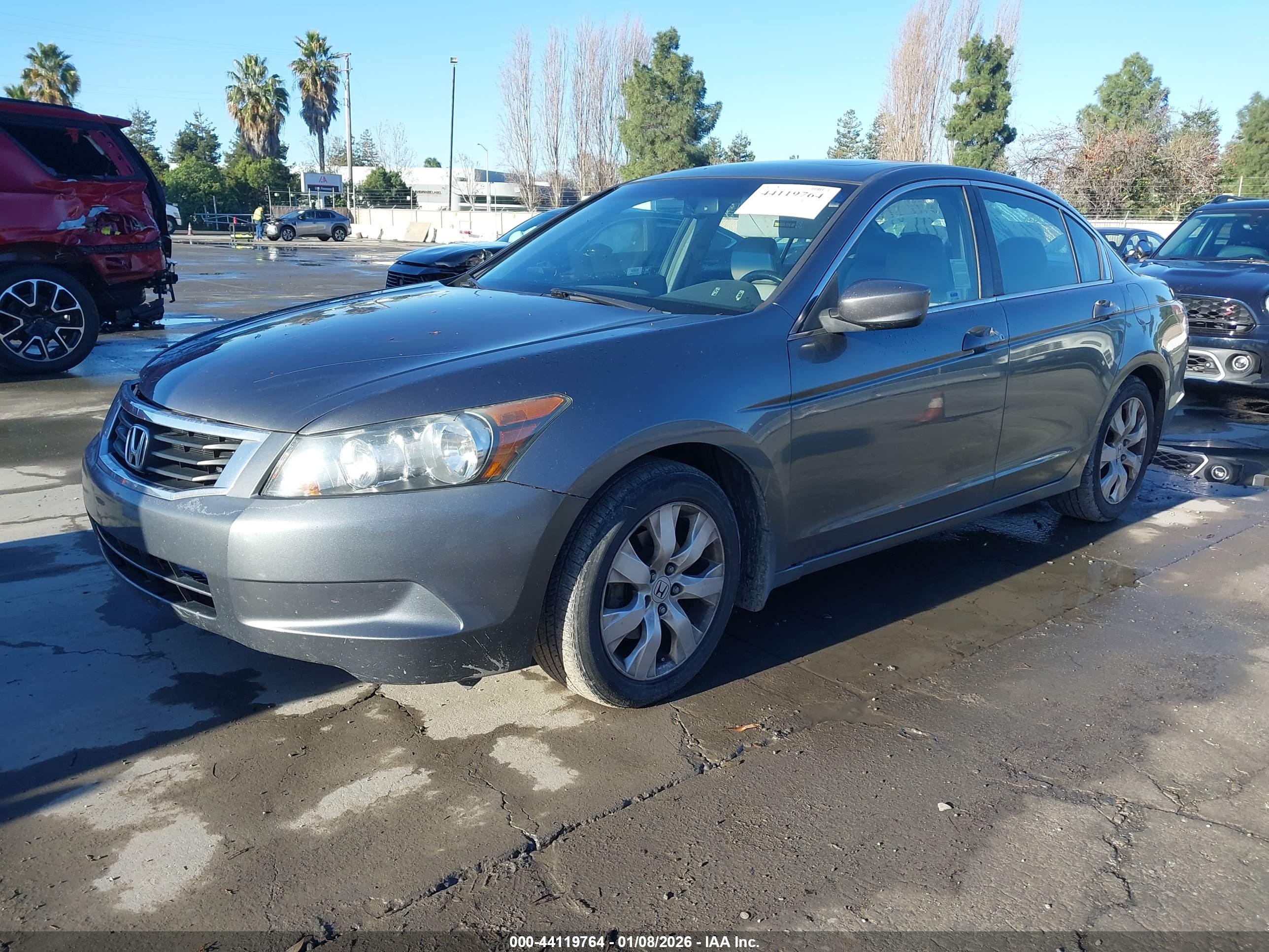 HONDA ACCORD image 2