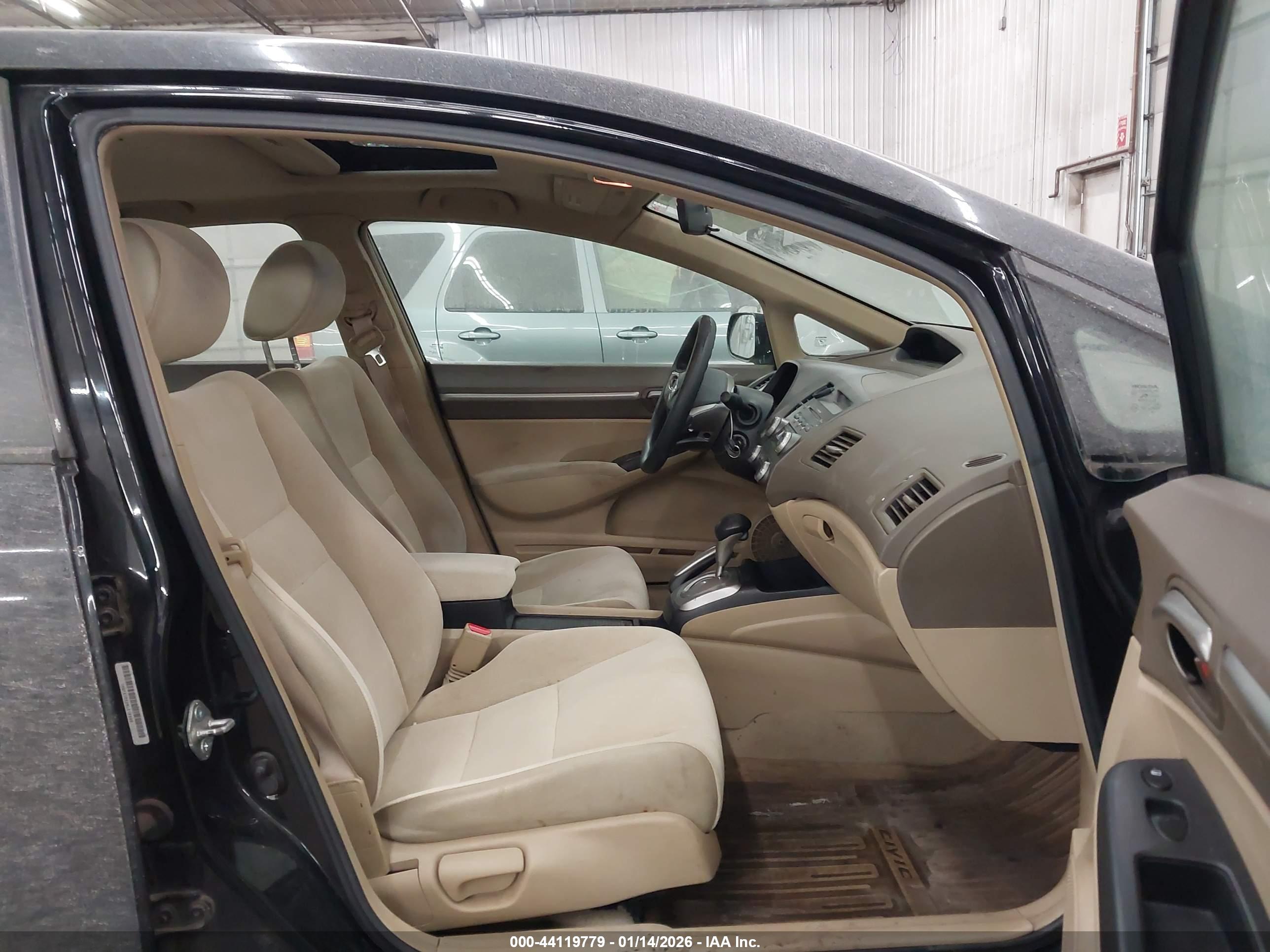 HONDA CIVIC image 5