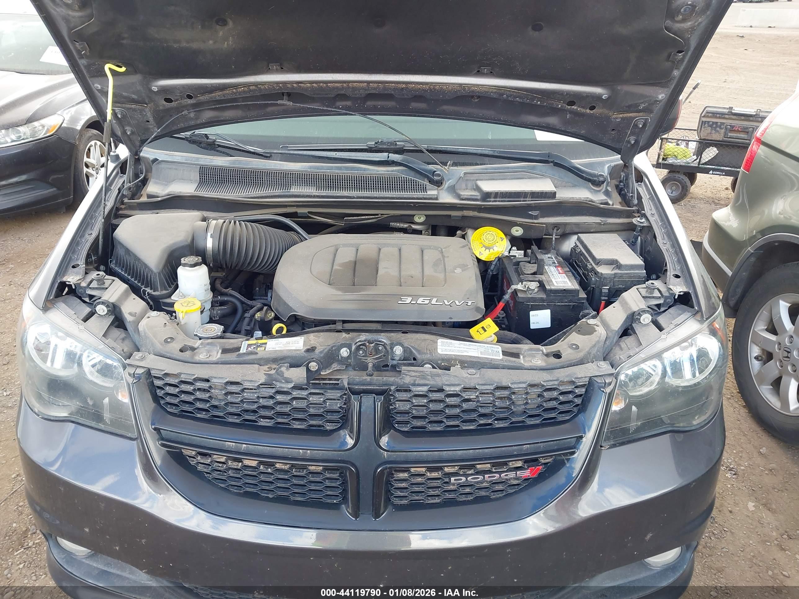 DODGE GRAND image 10