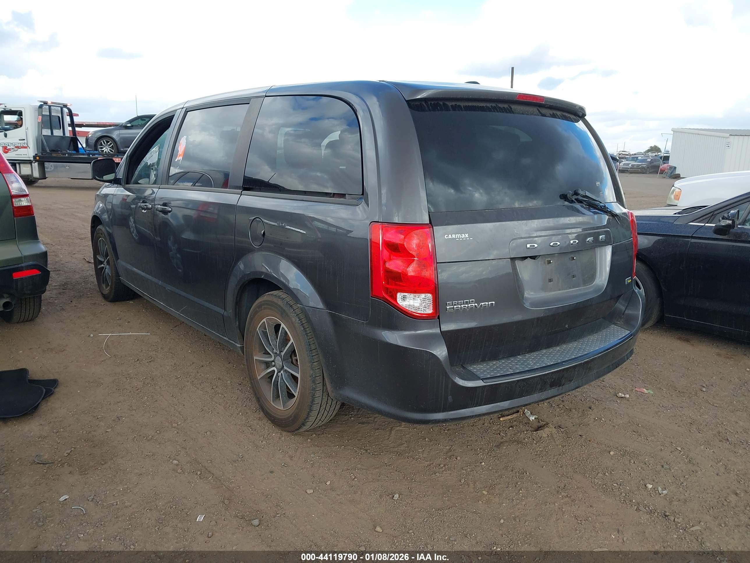 DODGE GRAND image 3