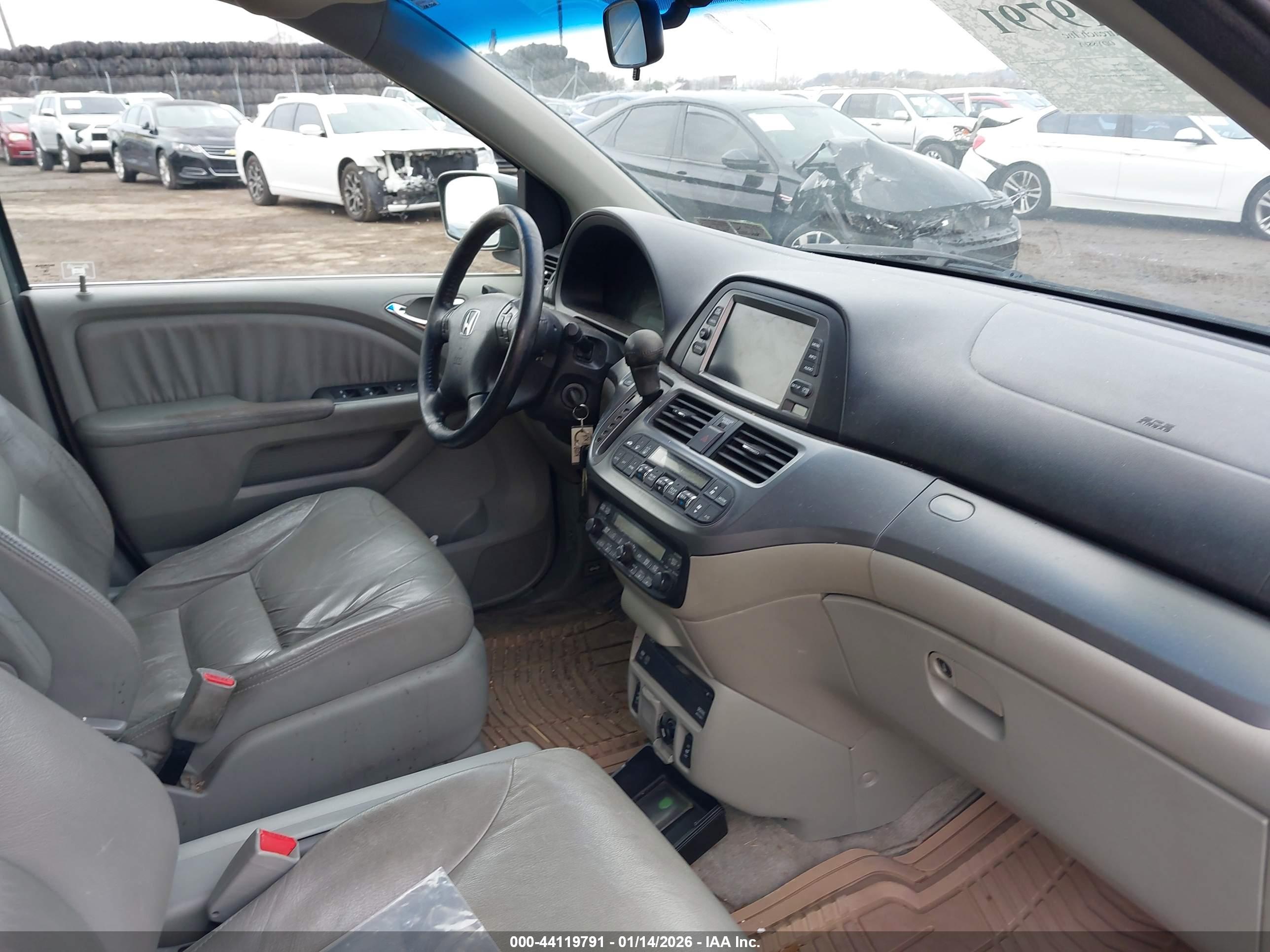 HONDA ODYSSEY image 5