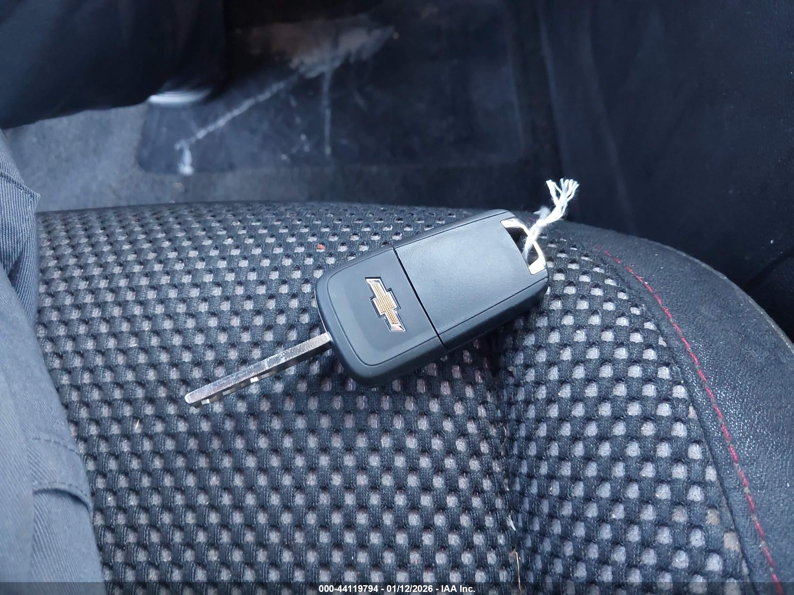 CHEVROLET EQUINOX image 11