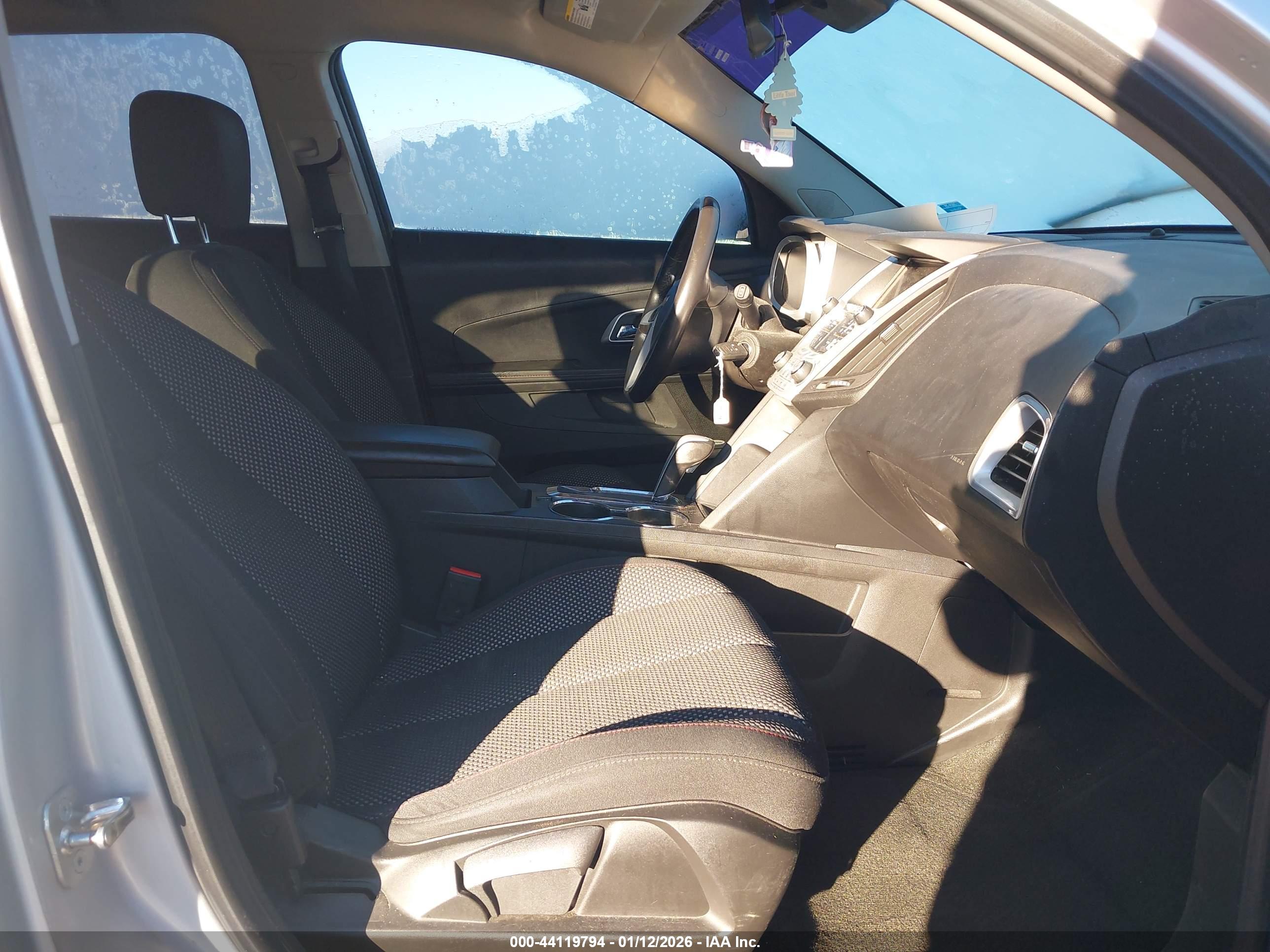 CHEVROLET EQUINOX image 5