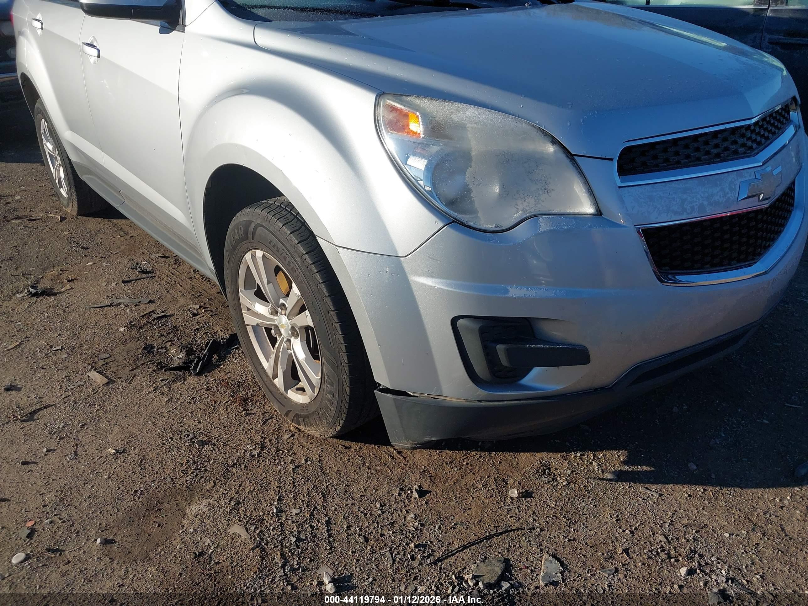 CHEVROLET EQUINOX image 6