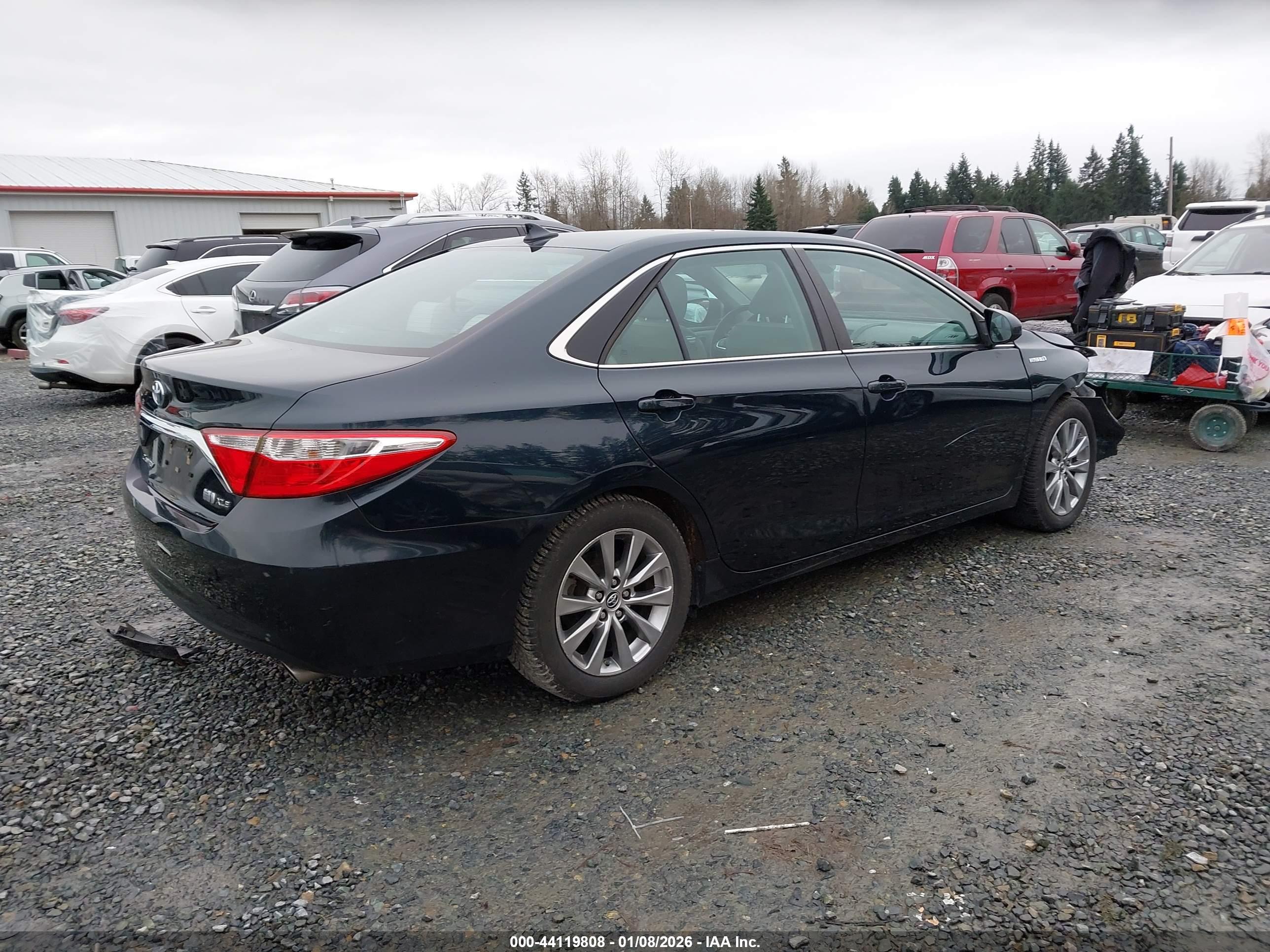 TOYOTA CAMRY image 4
