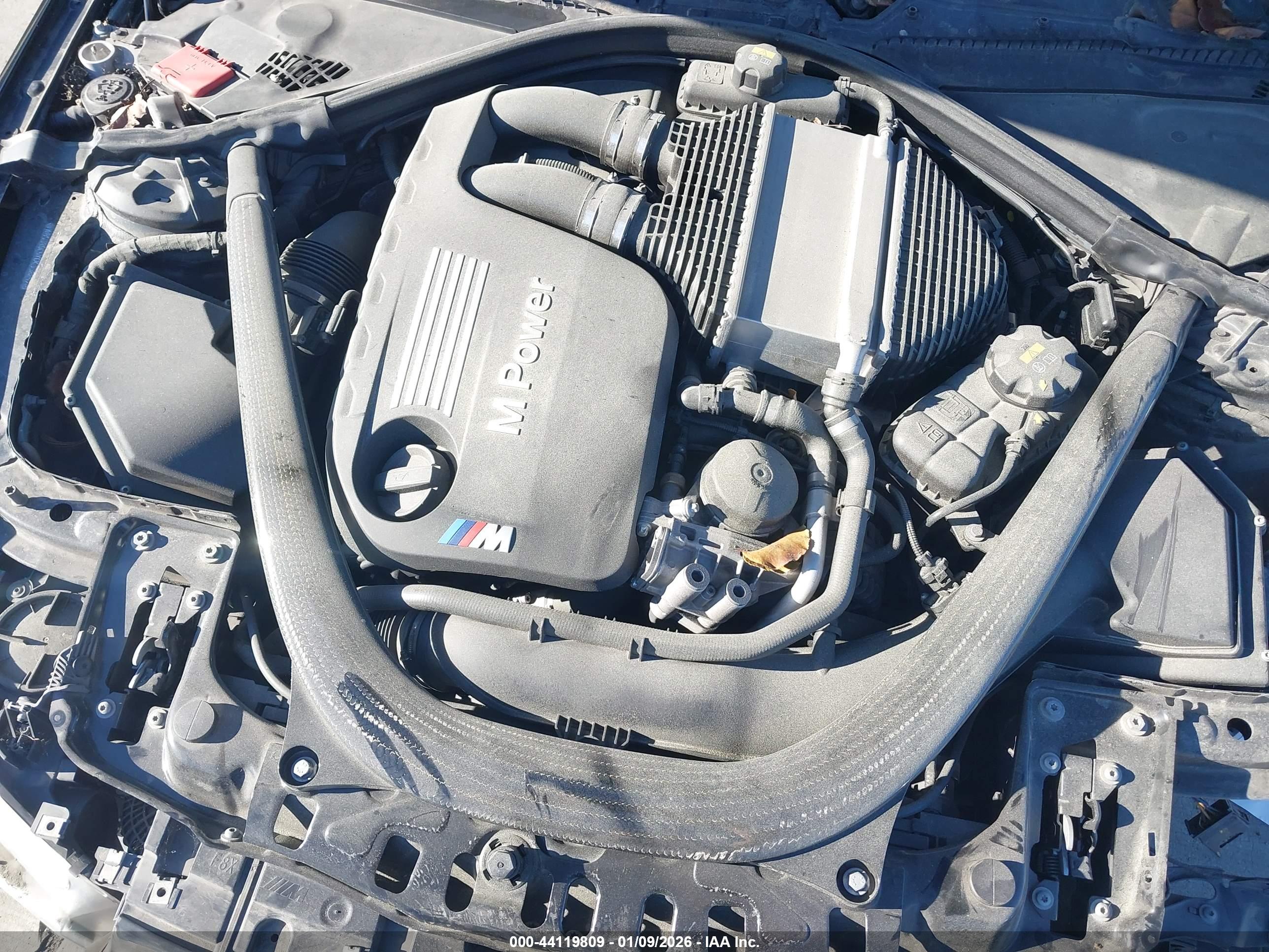 BMW M4 image 10