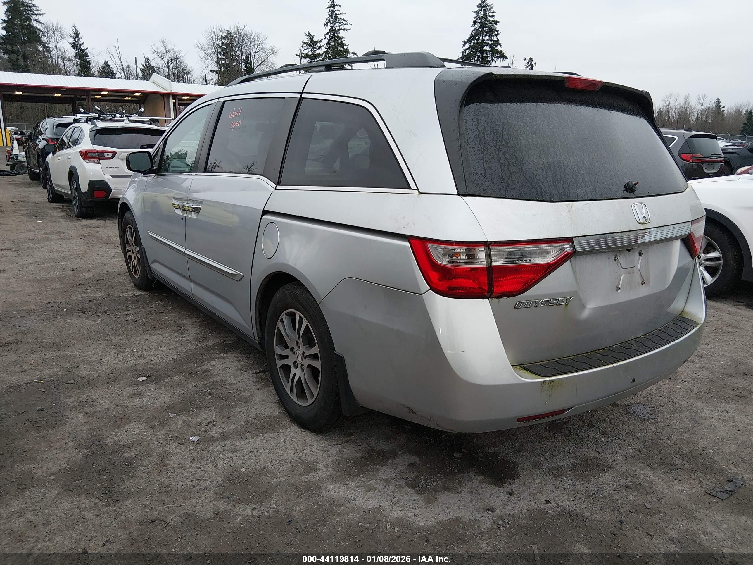 HONDA ODYSSEY image 3