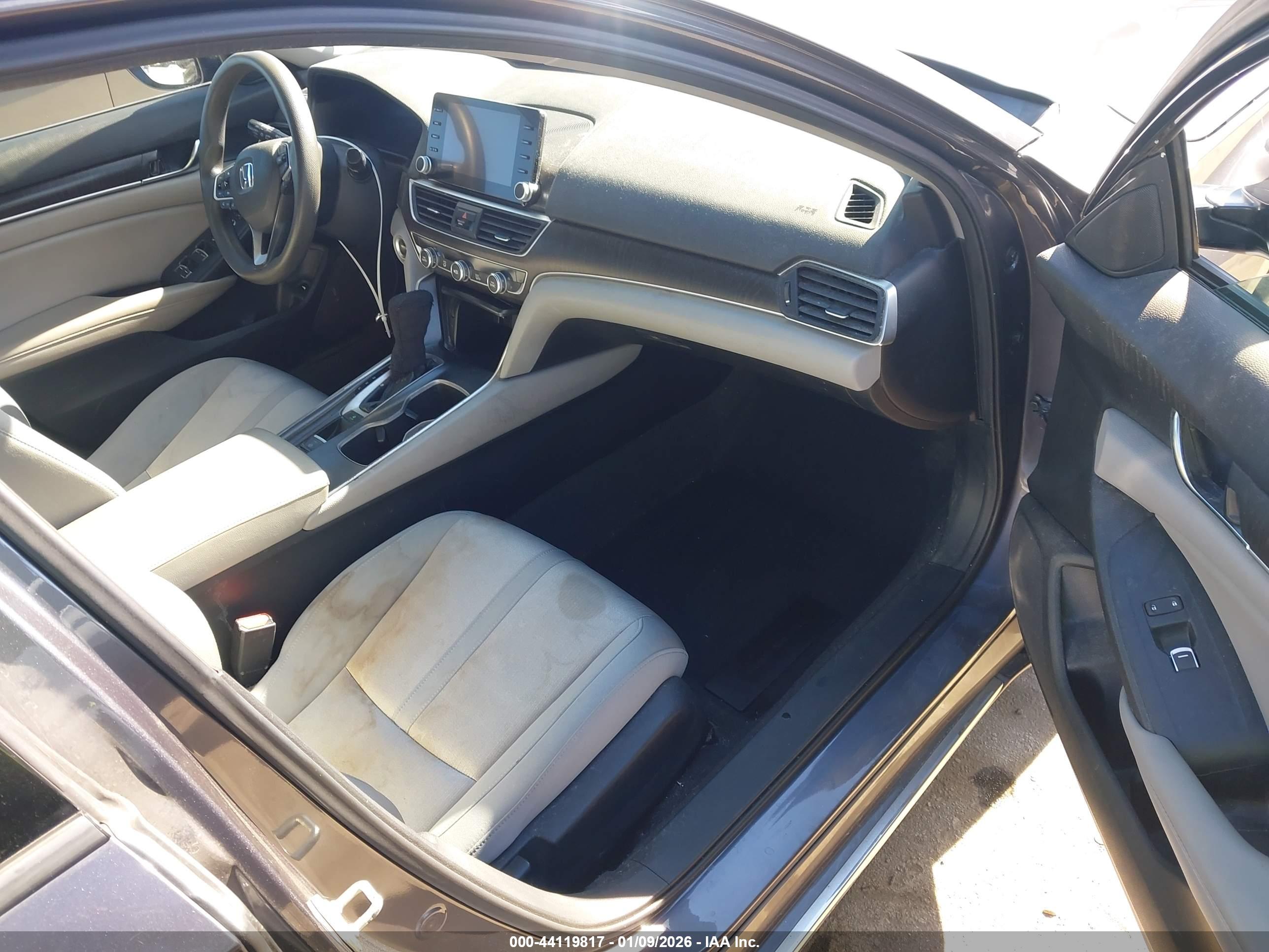 HONDA ACCORD image 5