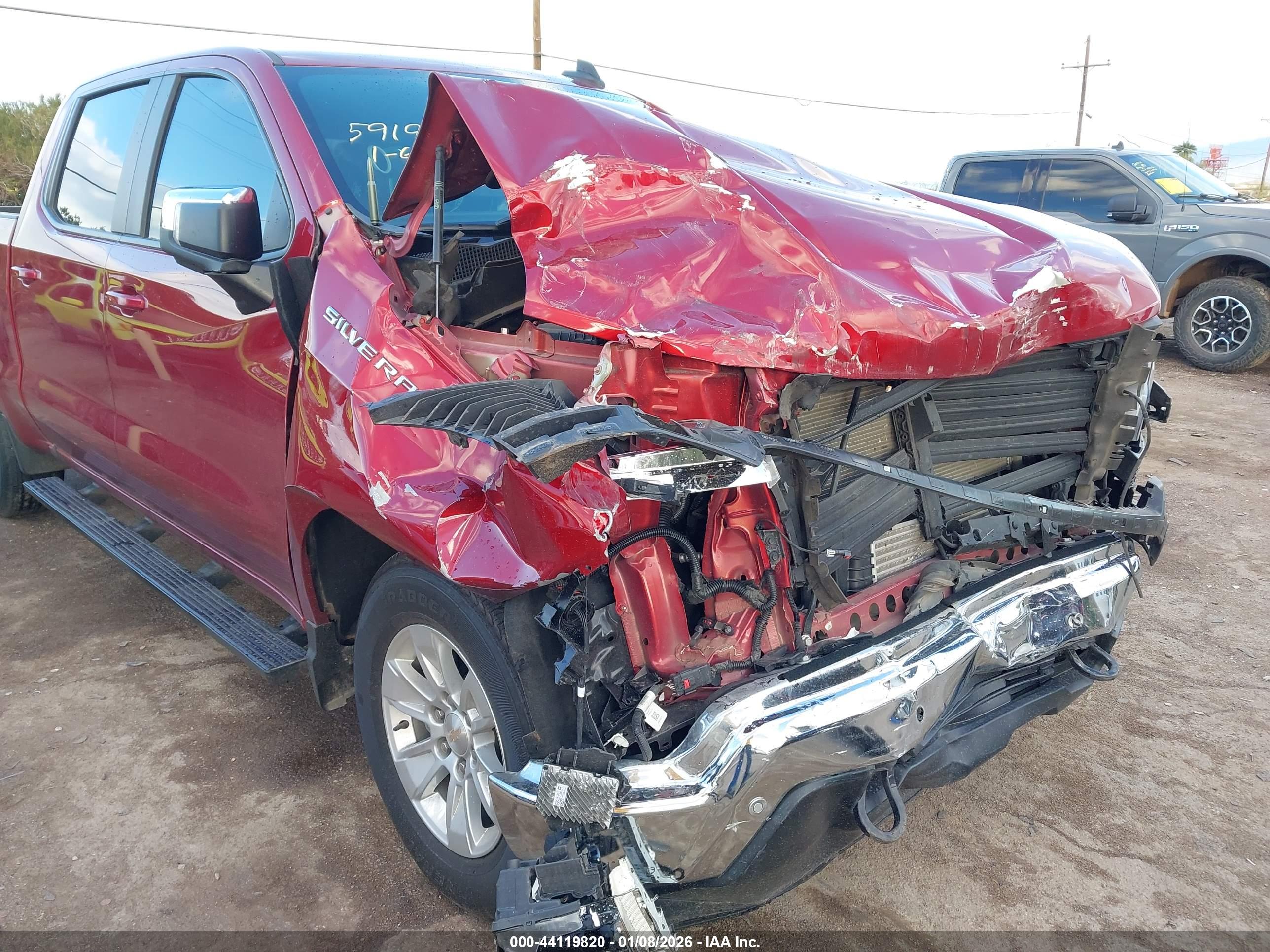 CHEVROLET SILVERADO image 6