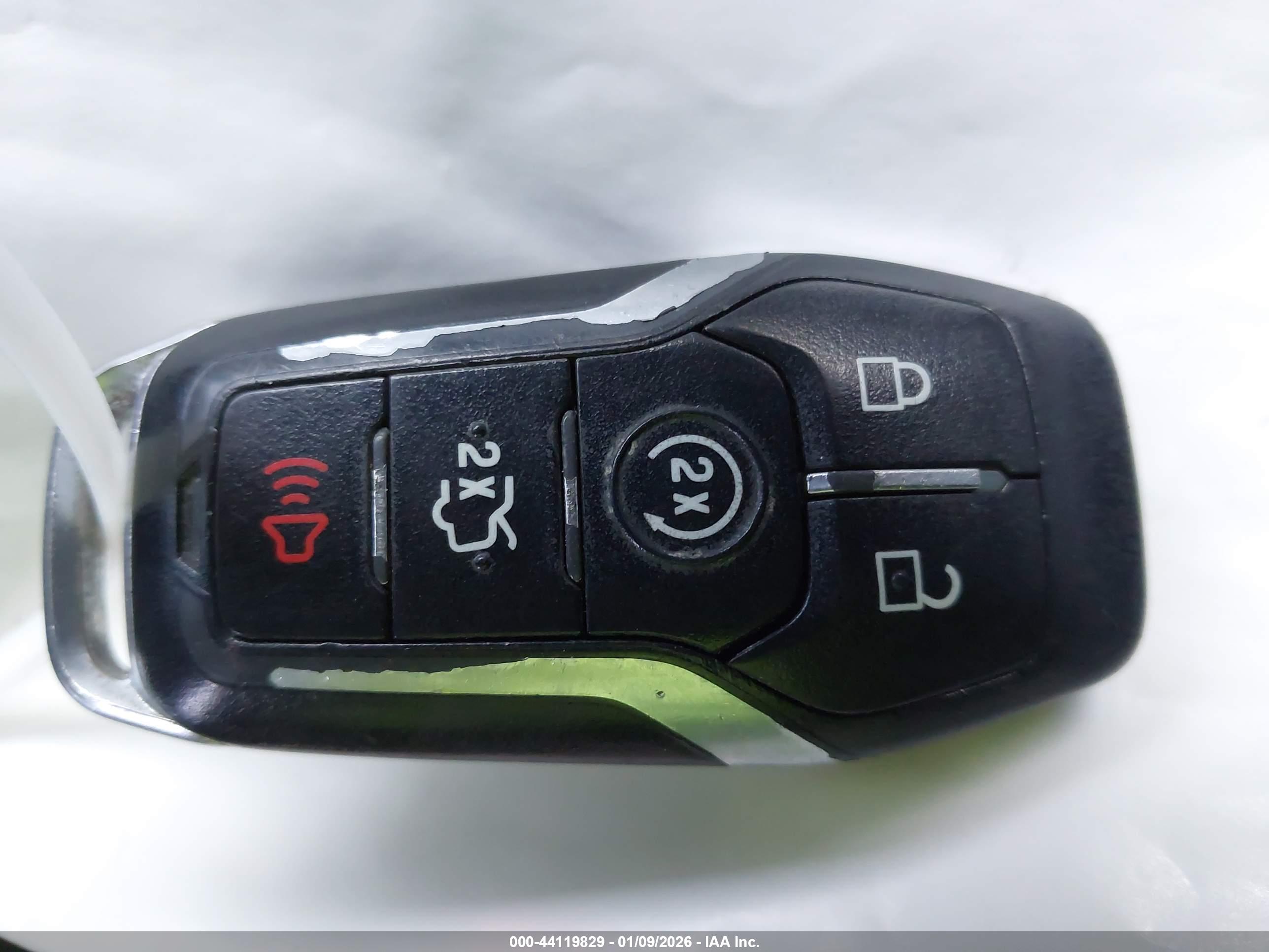 FORD MUSTANG image 11