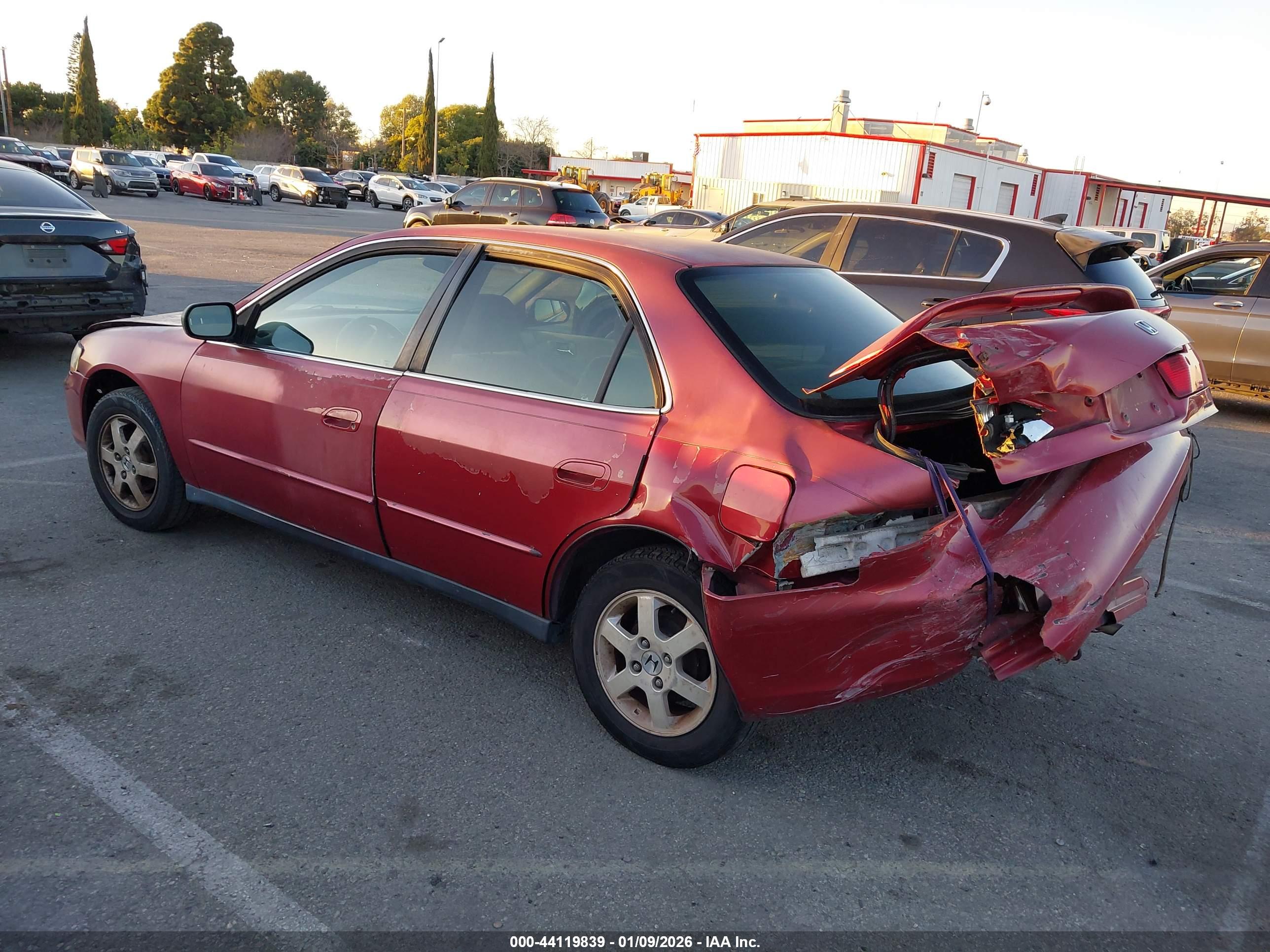 HONDA ACCORD image 3