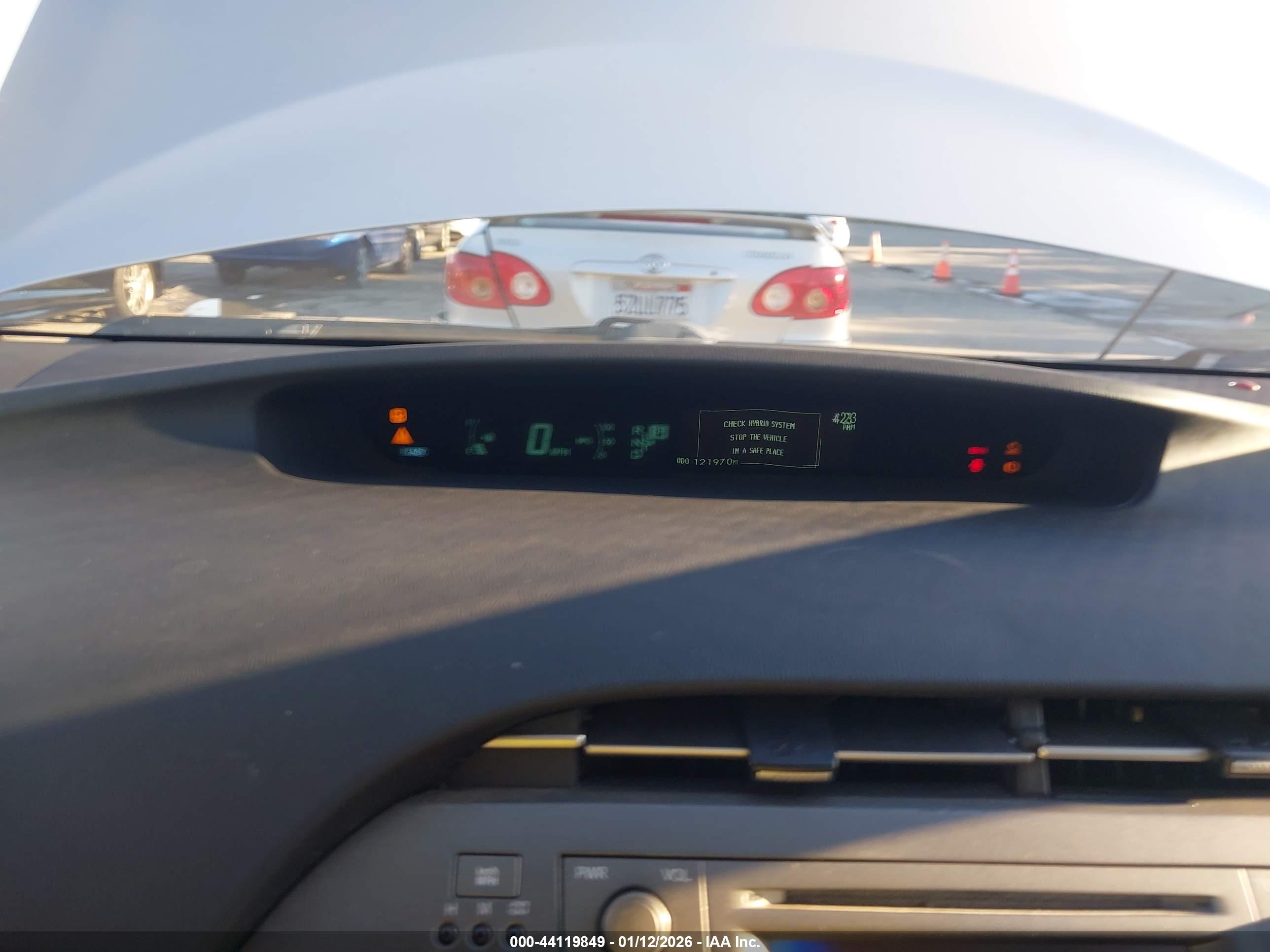 TOYOTA PRIUS image 7