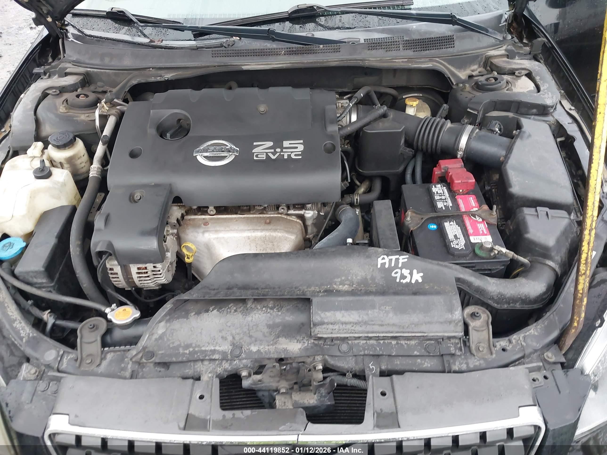 NISSAN ALTIMA image 10