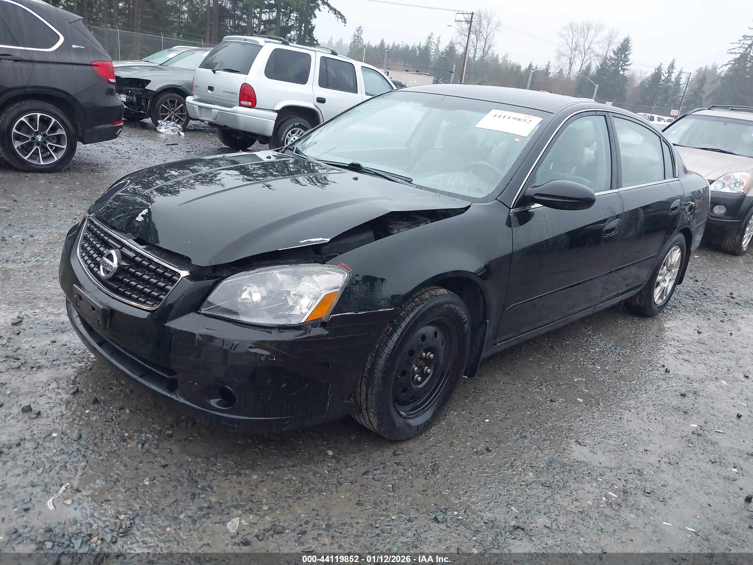 NISSAN ALTIMA image 2