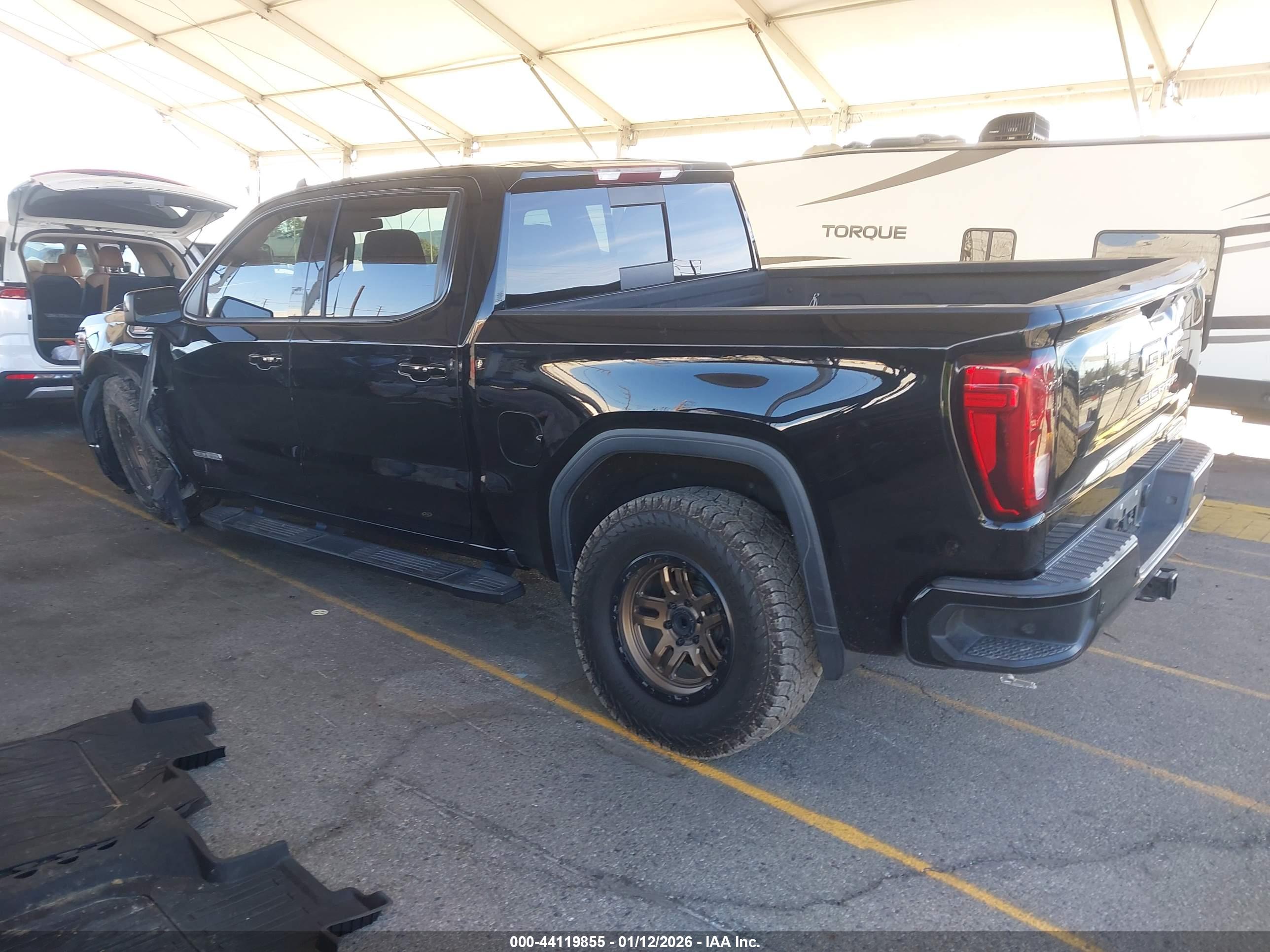GMC SIERRA image 3