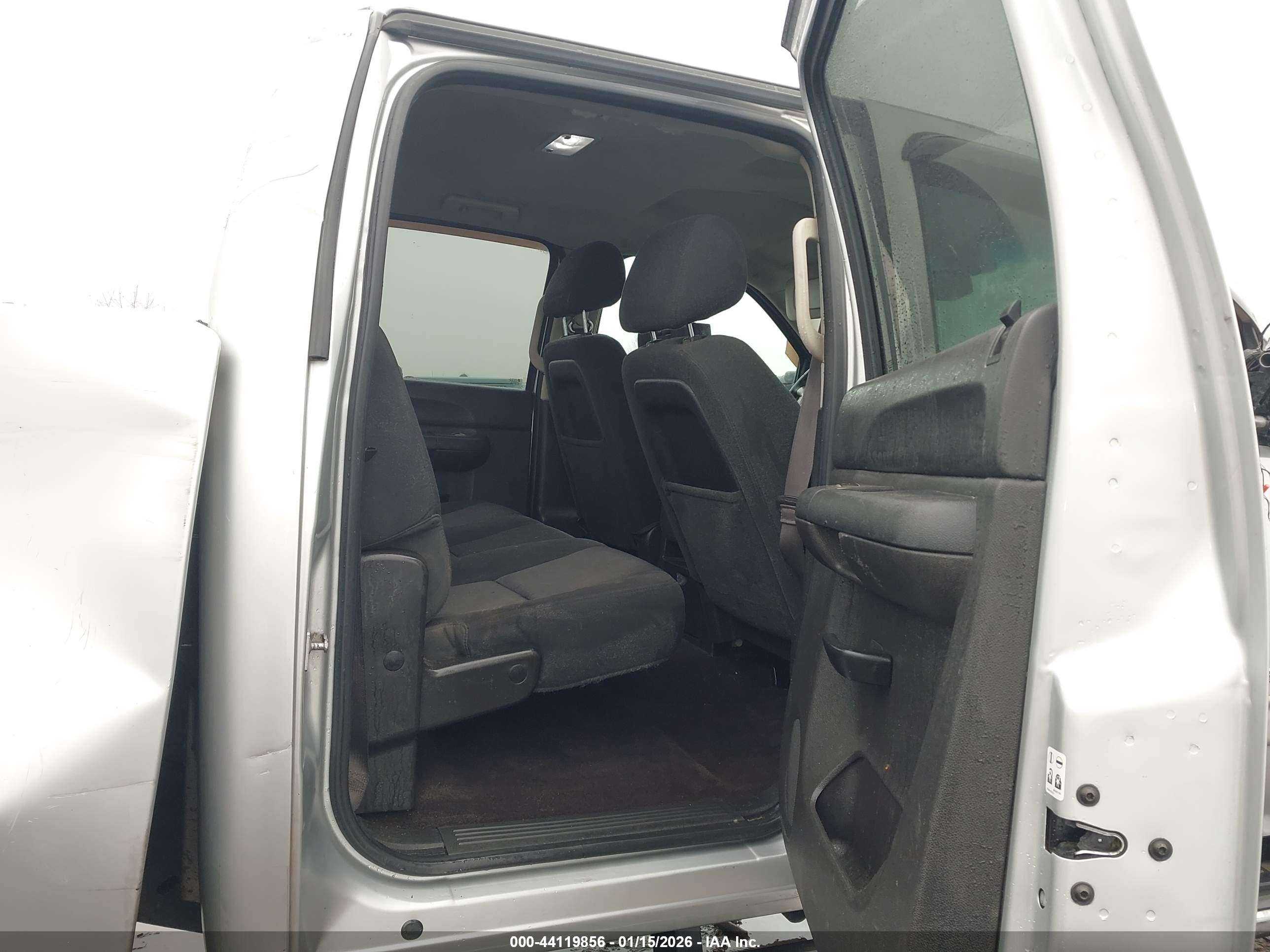 GMC SIERRA image 8