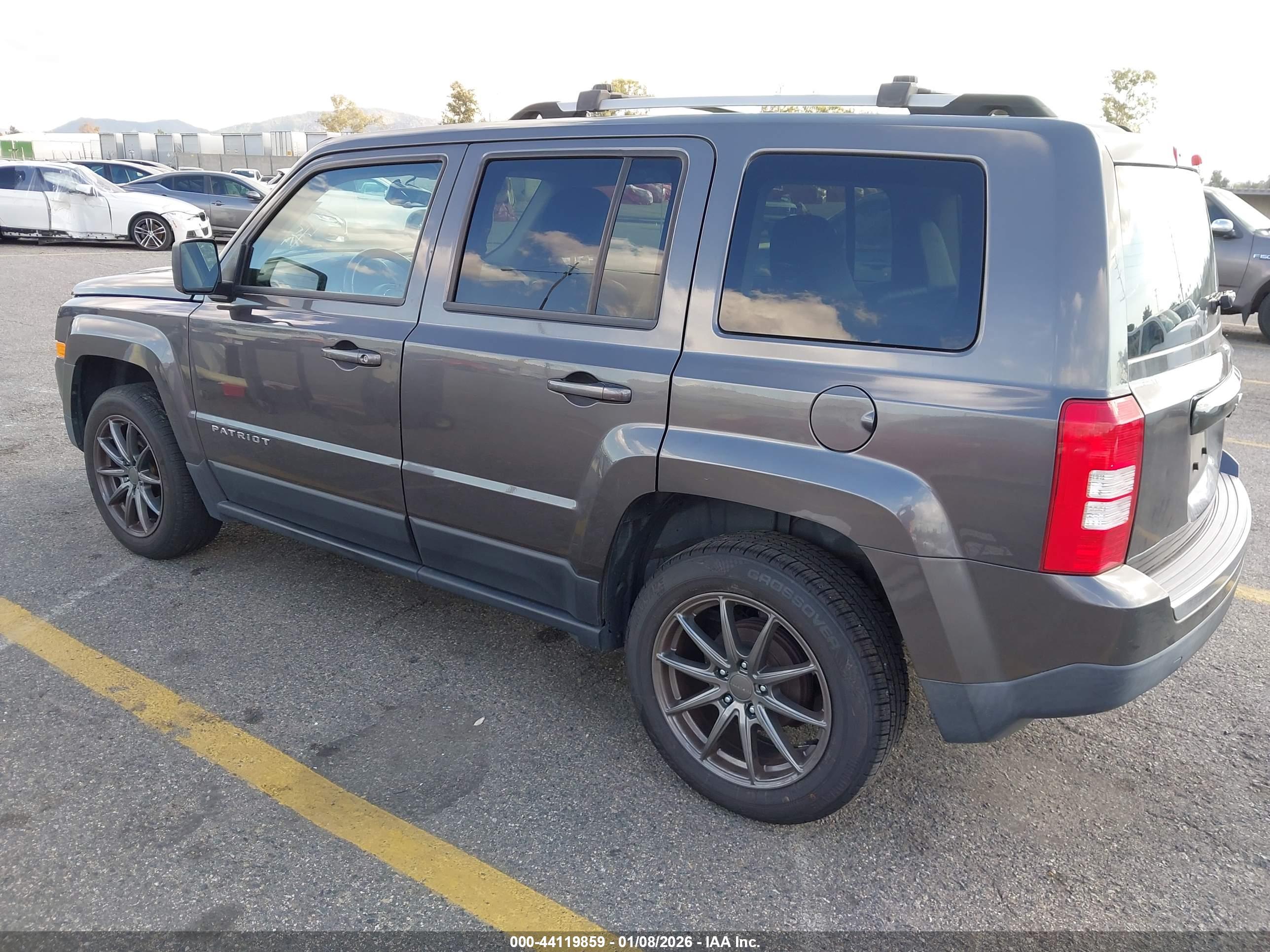 JEEP PATRIOT image 3
