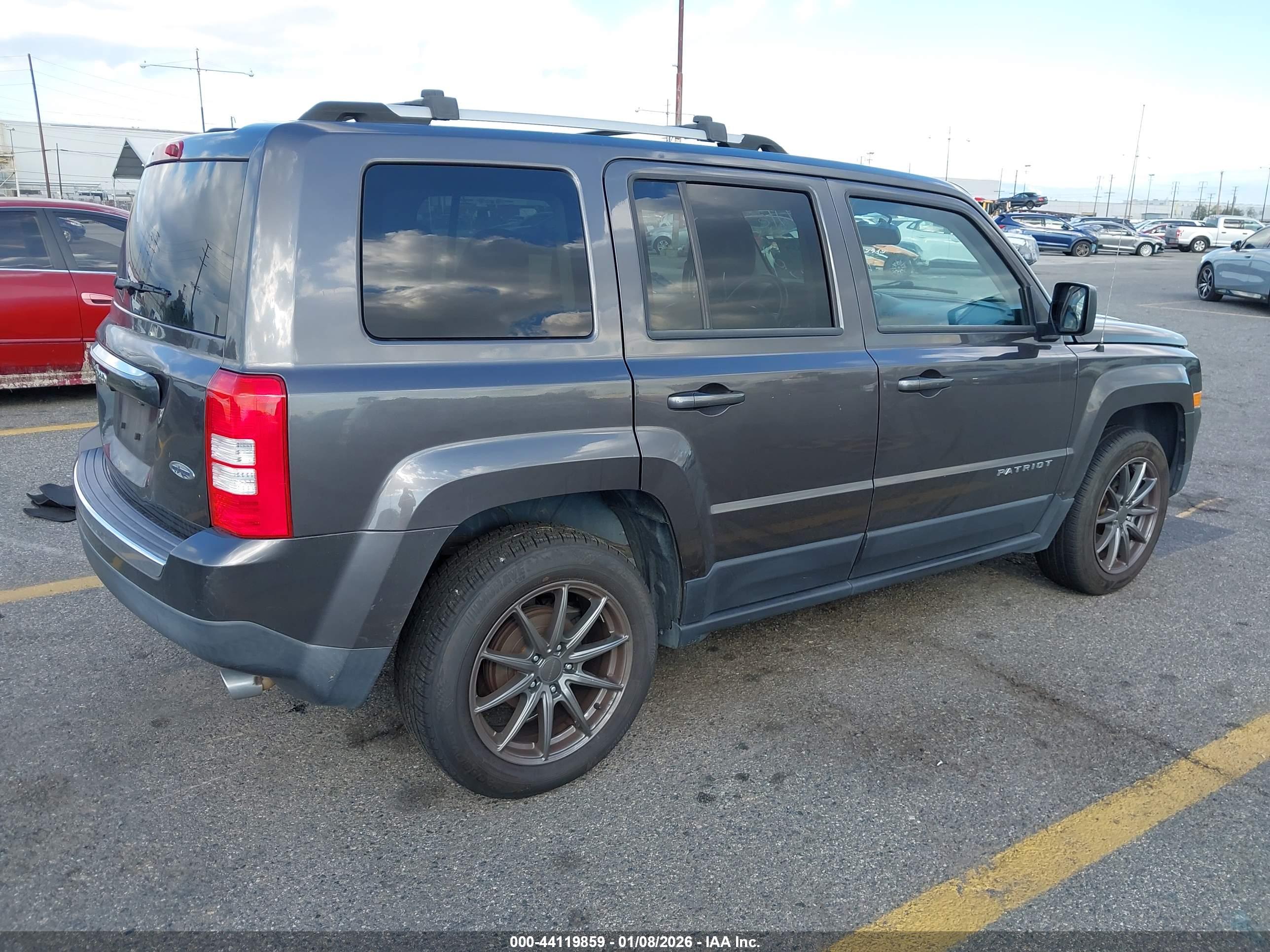 JEEP PATRIOT image 4