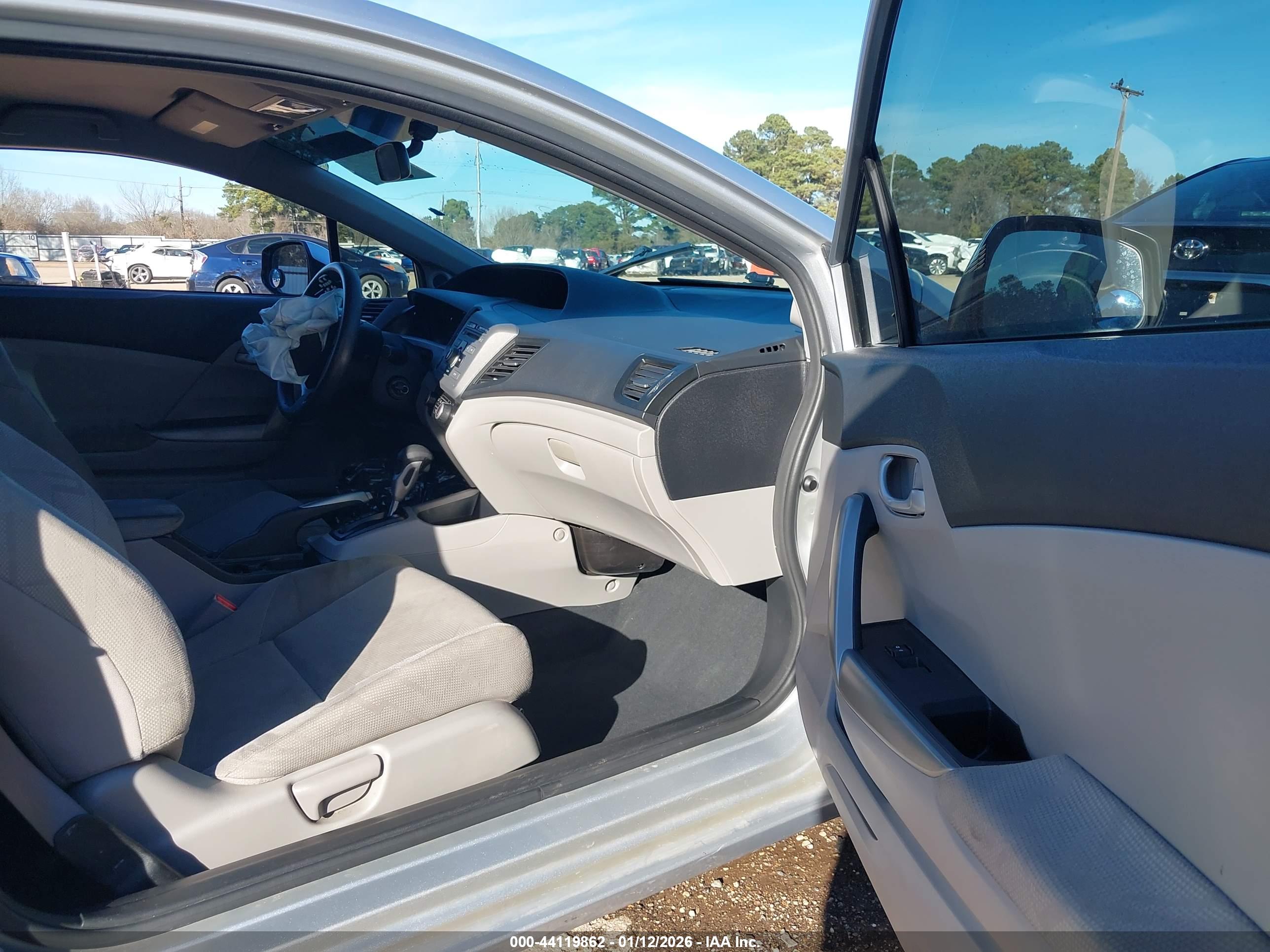 HONDA CIVIC image 5