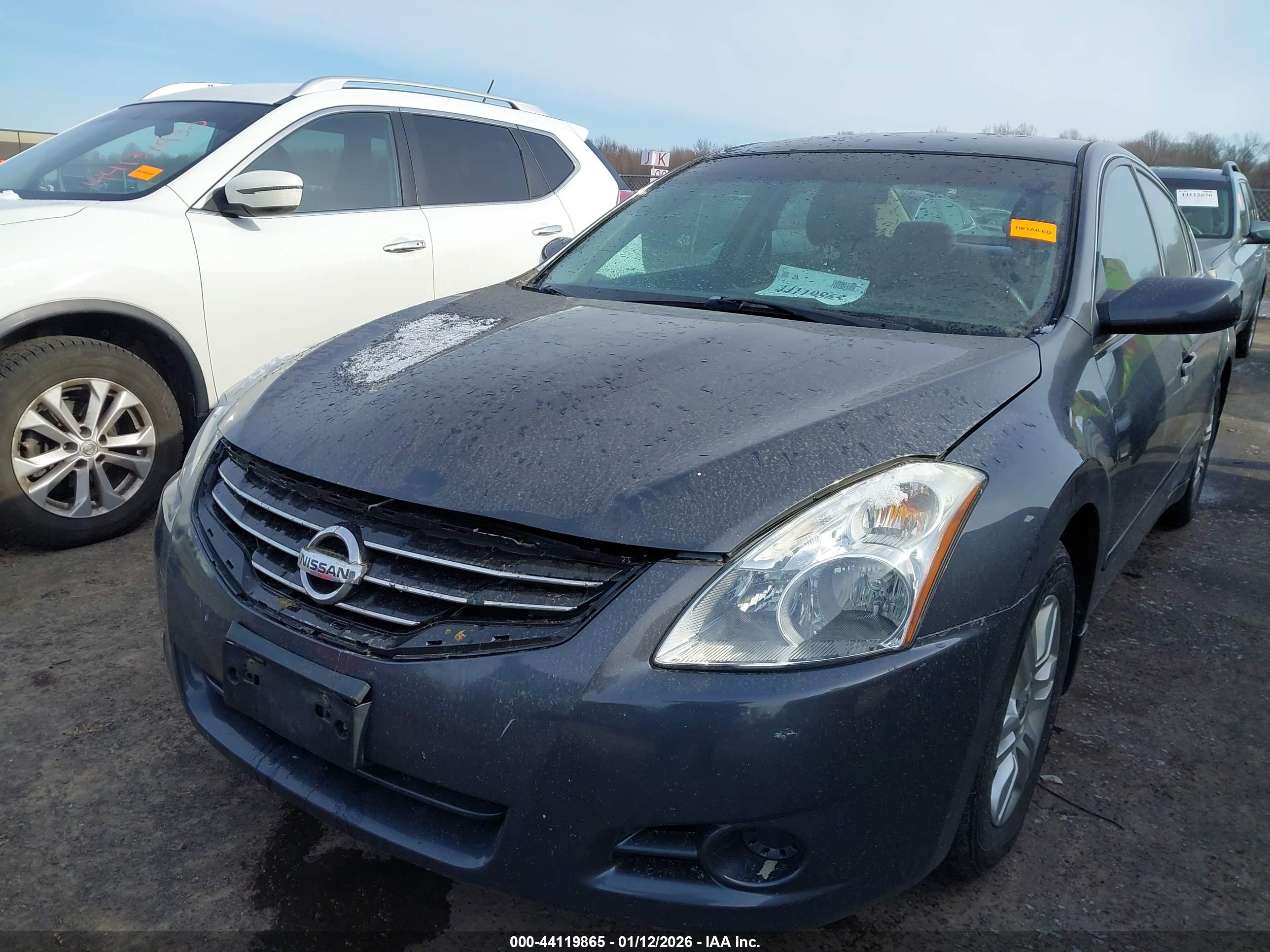NISSAN ALTIMA image 6
