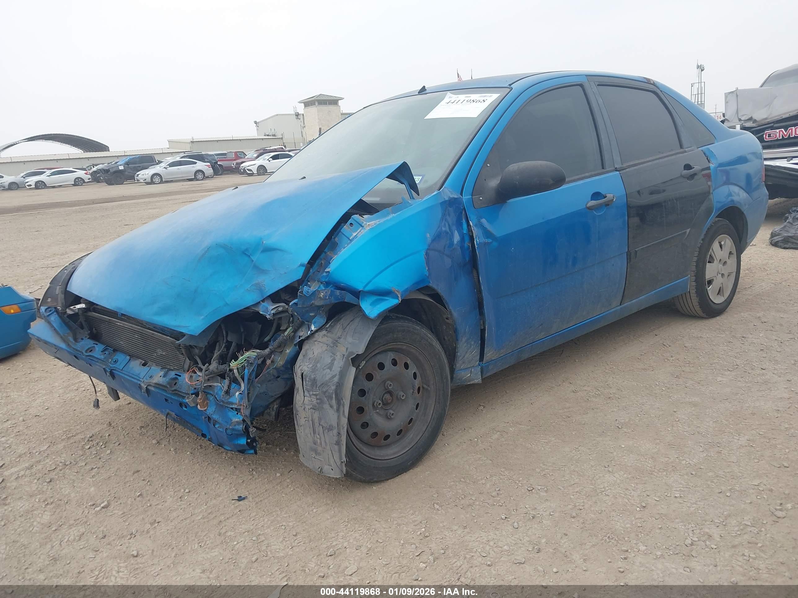 FORD FOCUS image 2