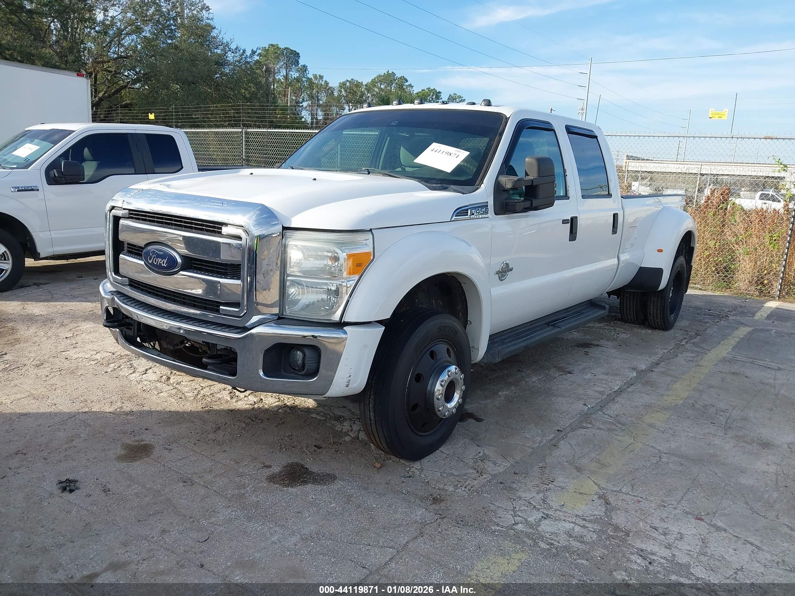 FORD F-450 image 2