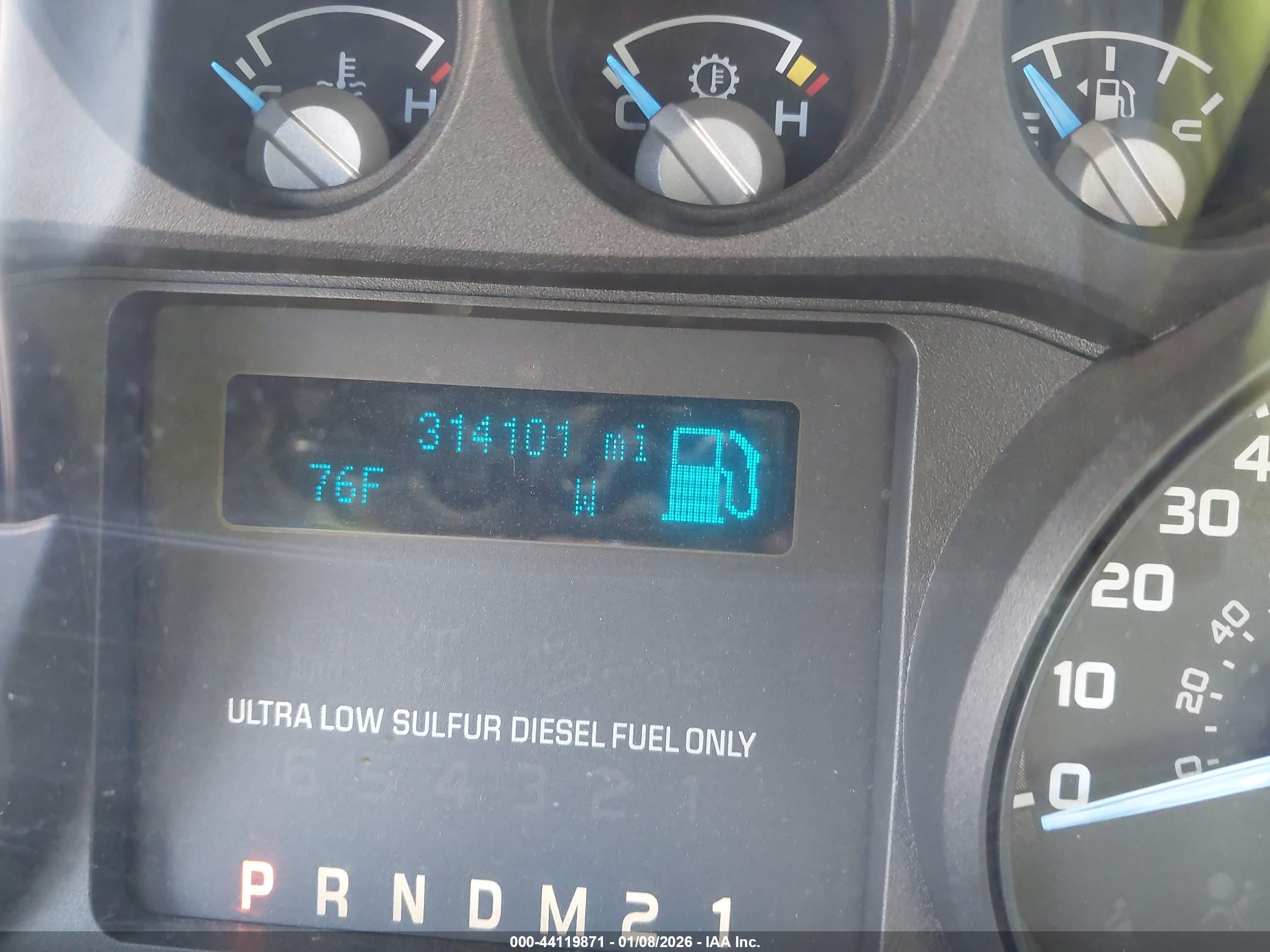 FORD F-450 image 6