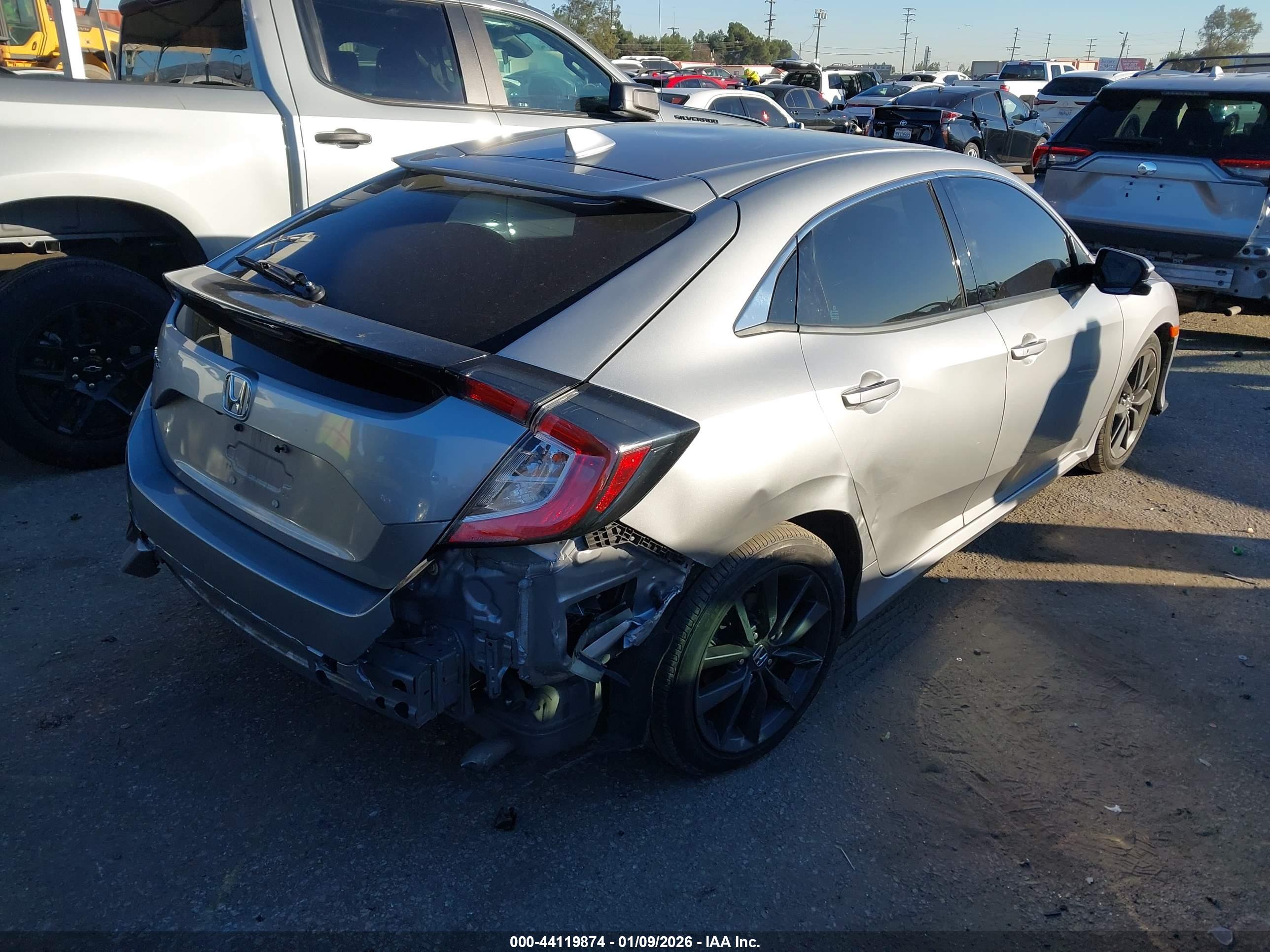 HONDA CIVIC image 4