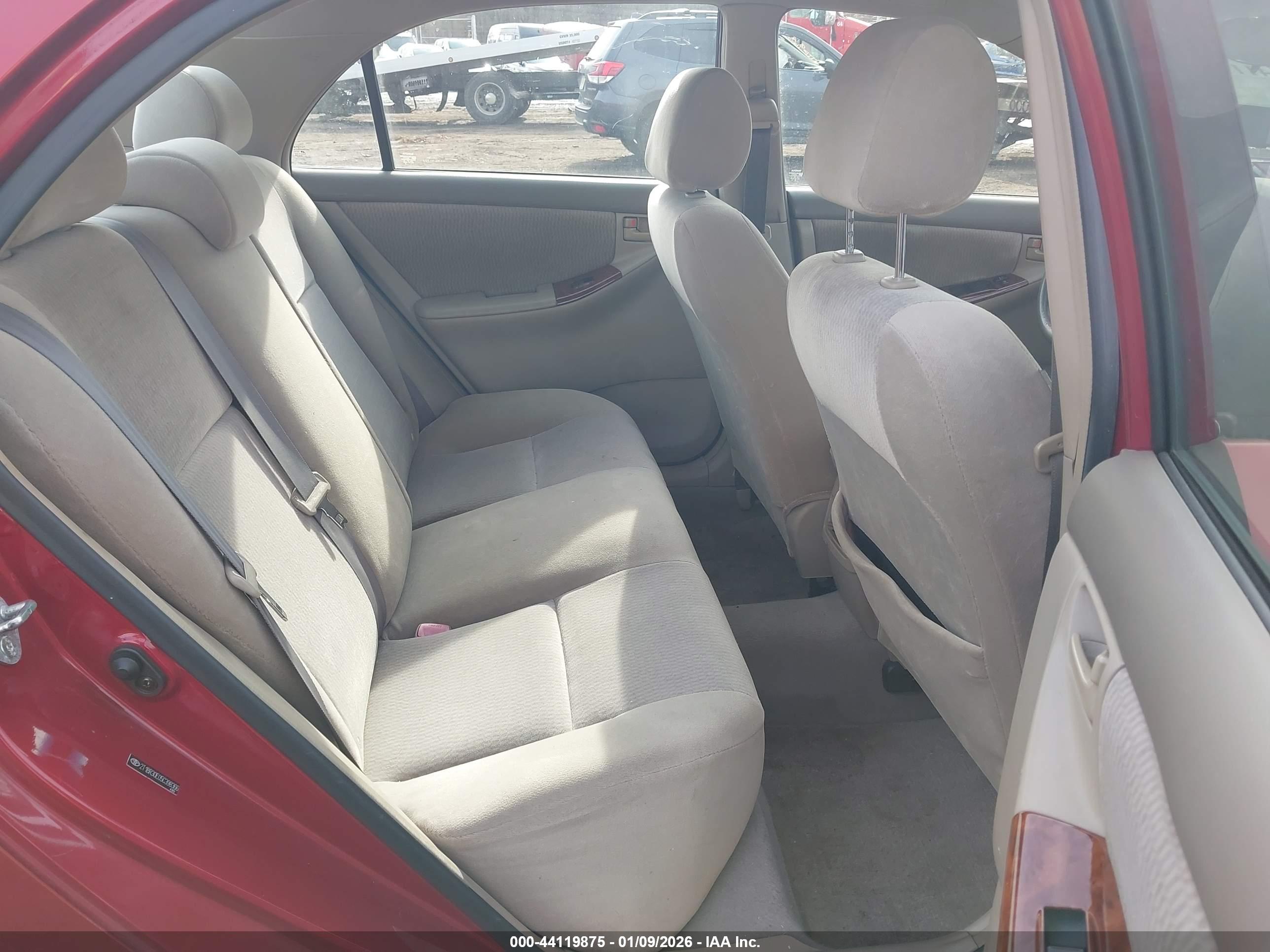 TOYOTA COROLLA image 8