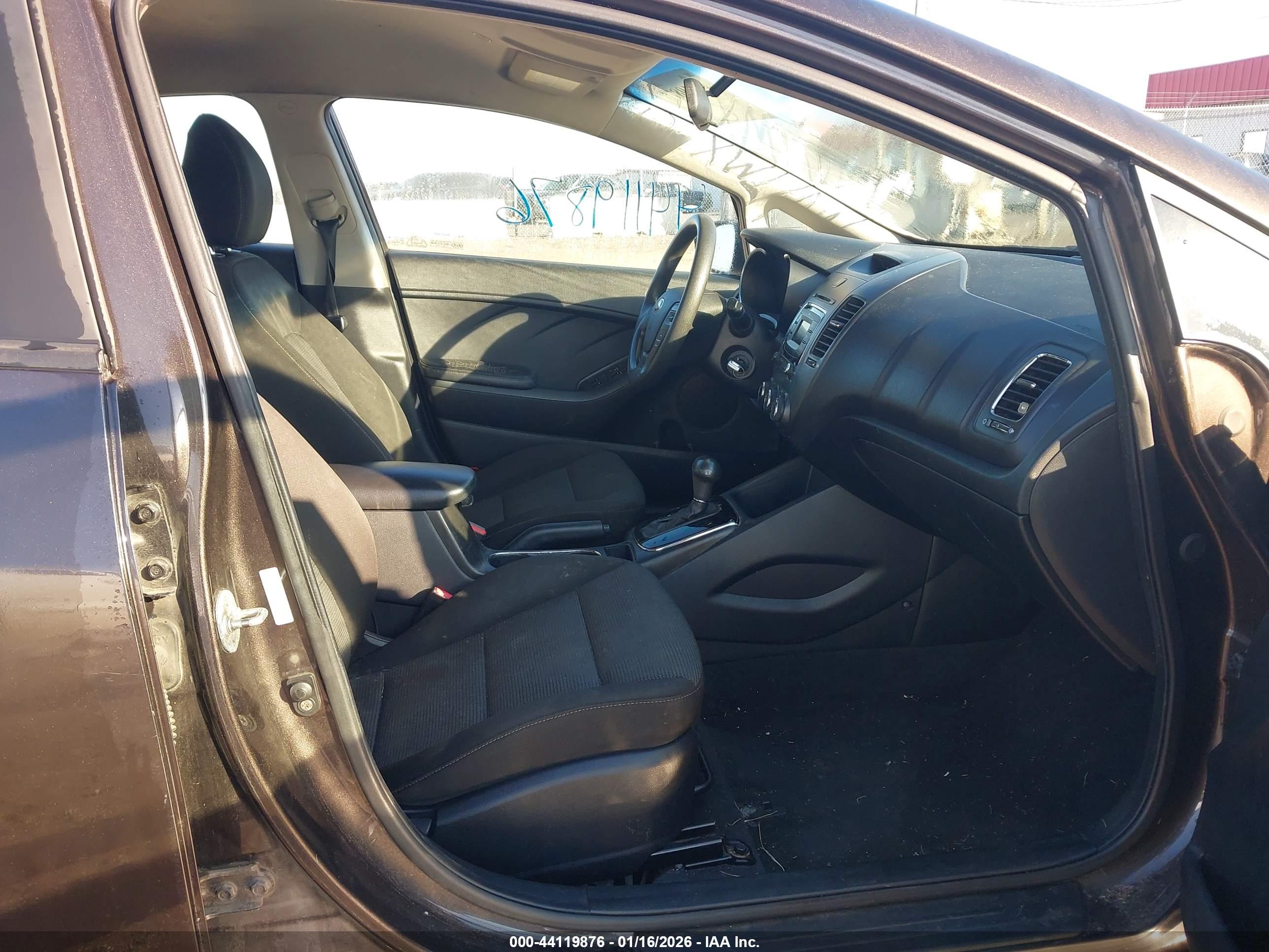 KIA FORTE image 5