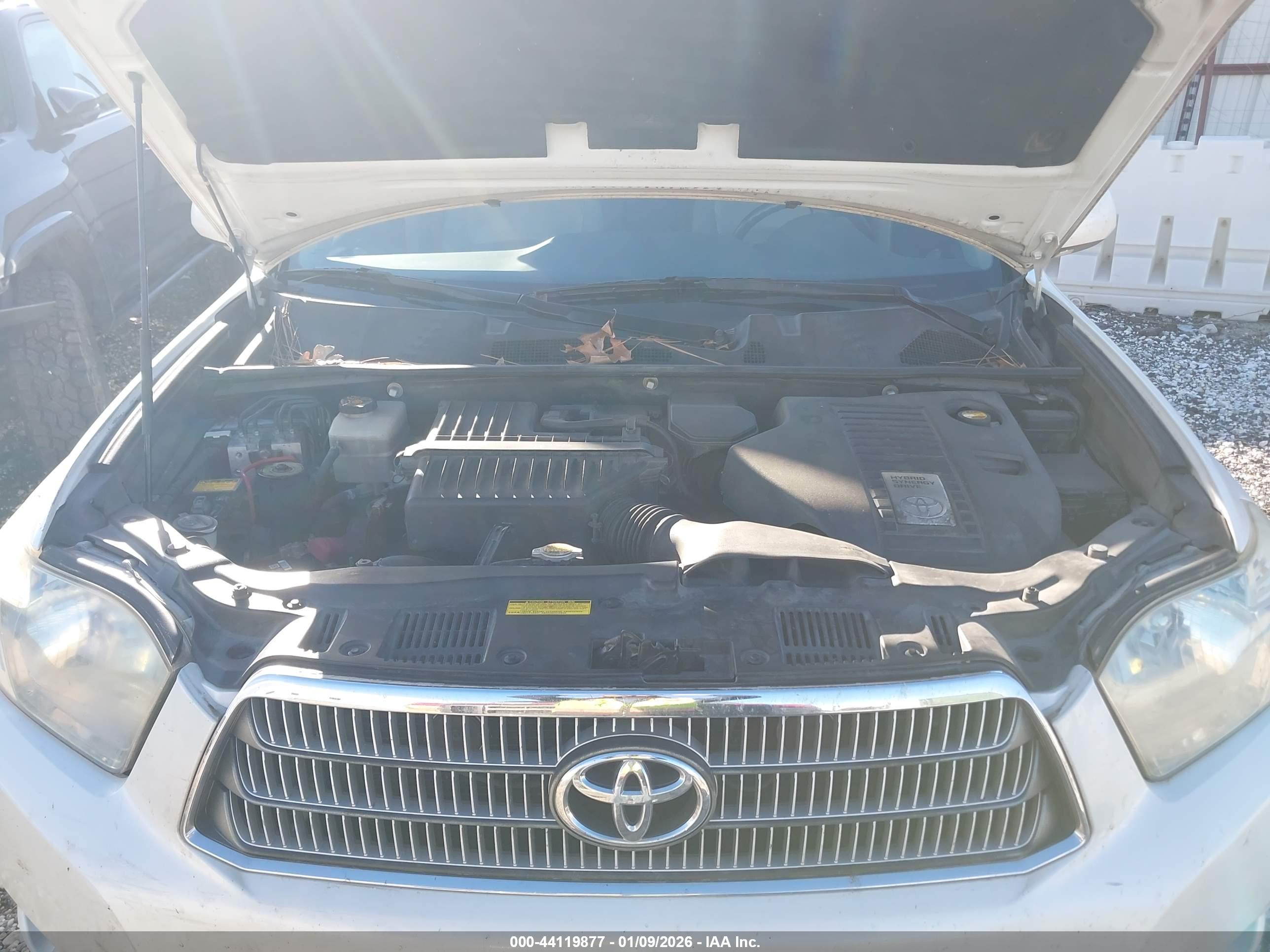 TOYOTA HIGHLANDER image 10