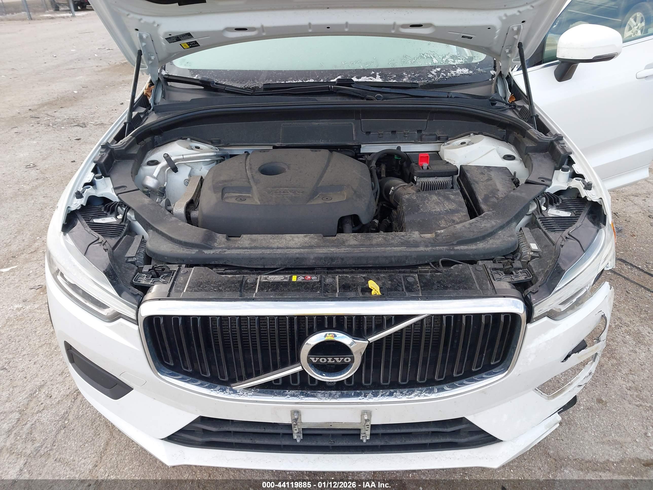 VOLVO XC60 image 10