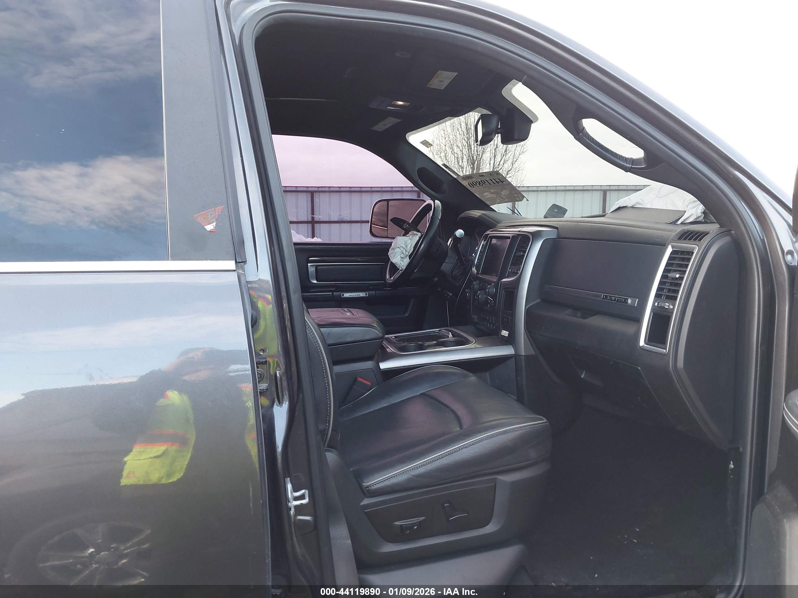 RAM 2500 image 5