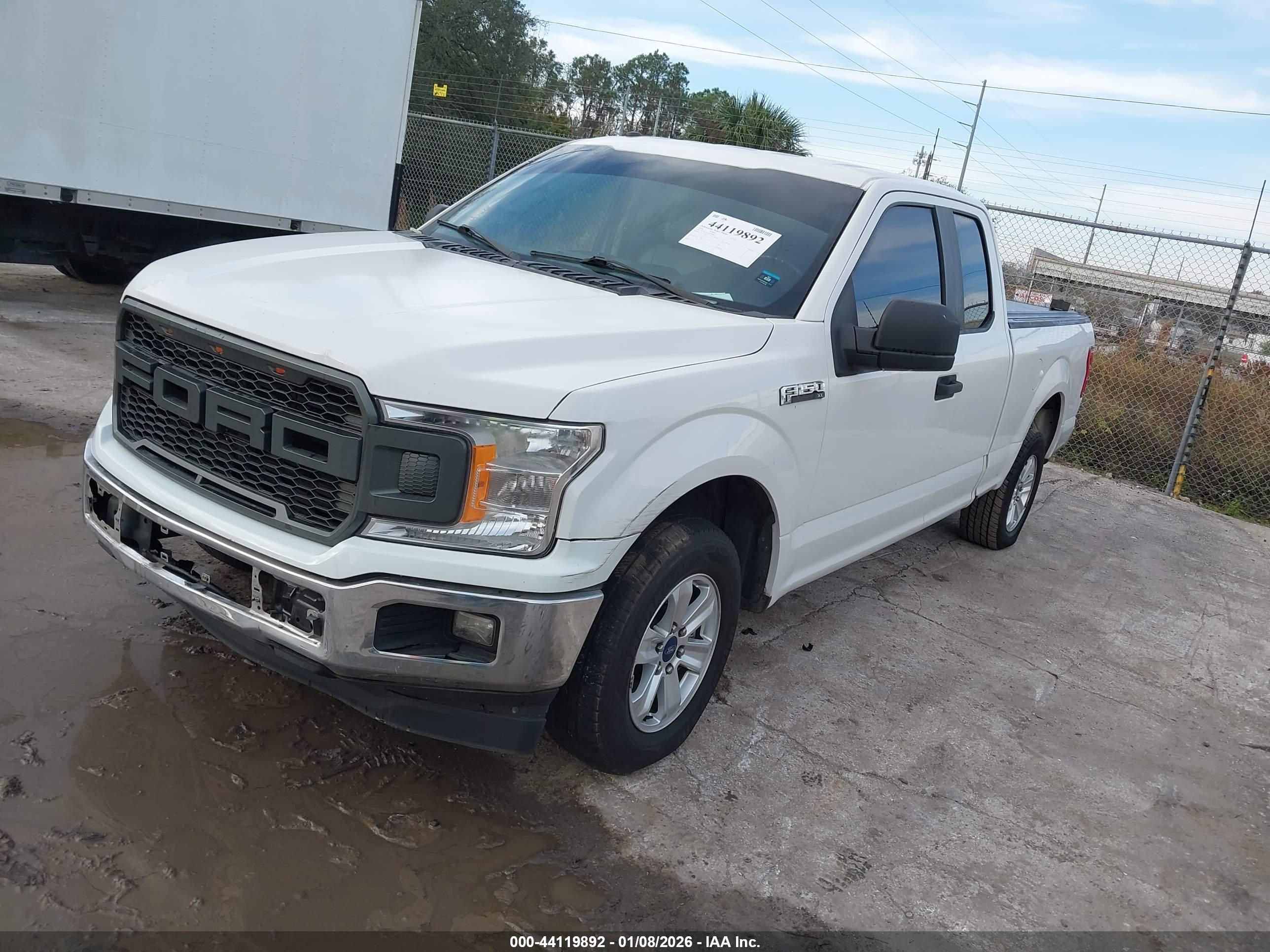 FORD F-150 image 2