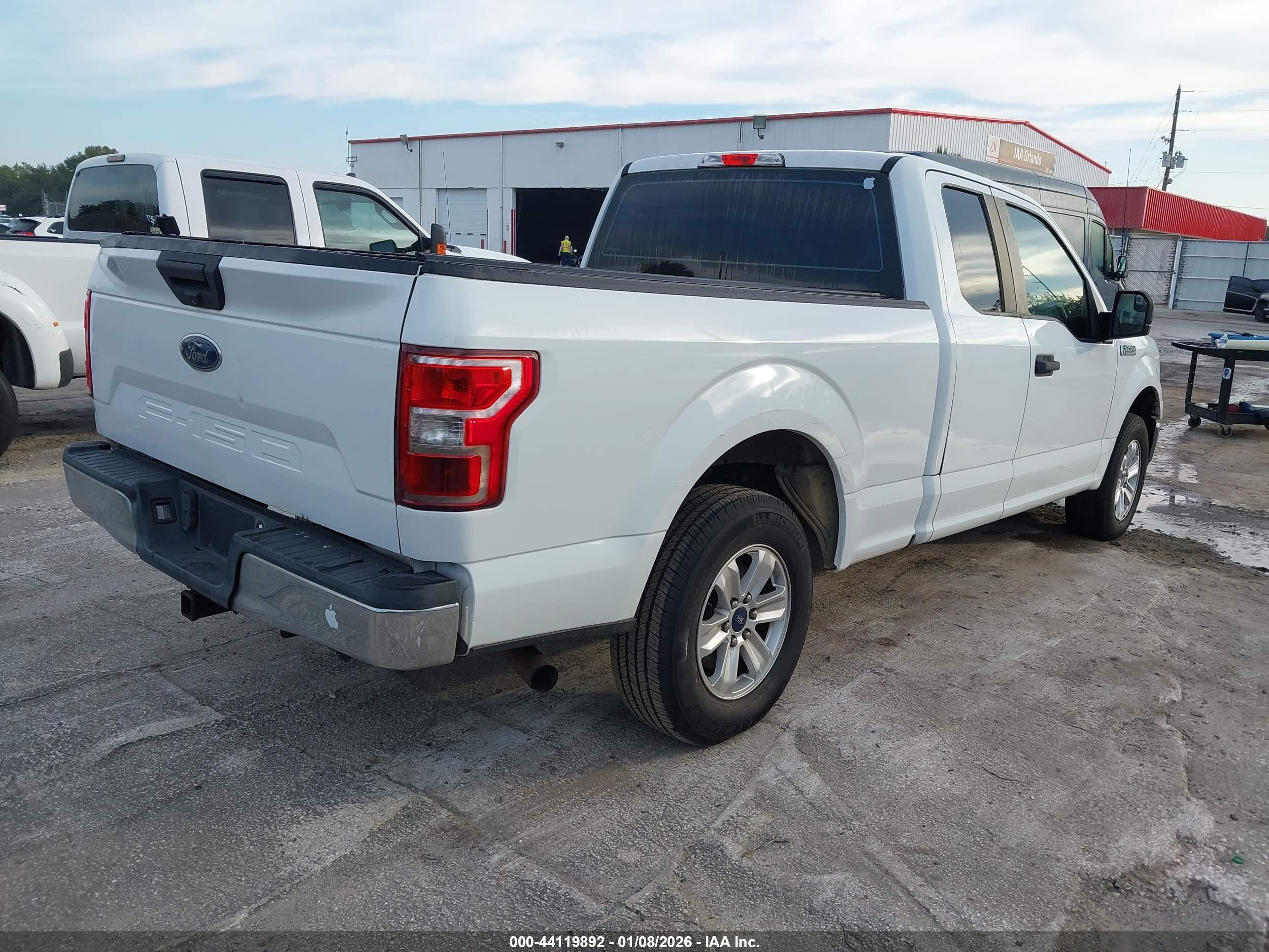 FORD F-150 image 4