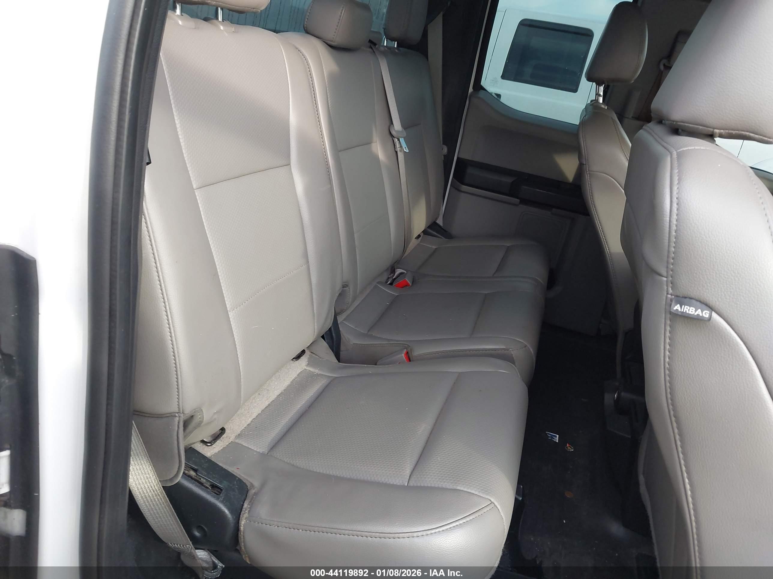 FORD F-150 image 8