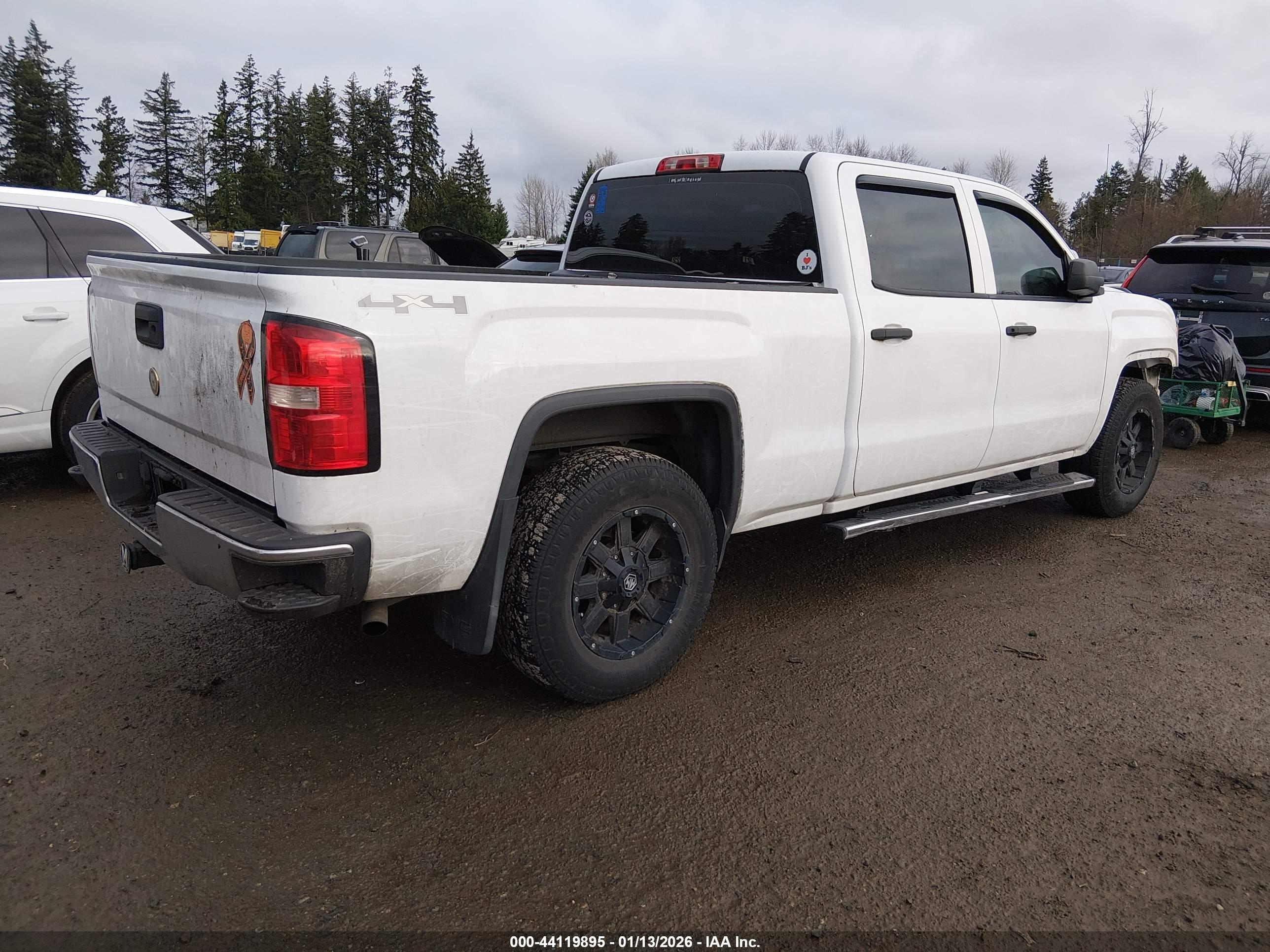 GMC SIERRA image 4