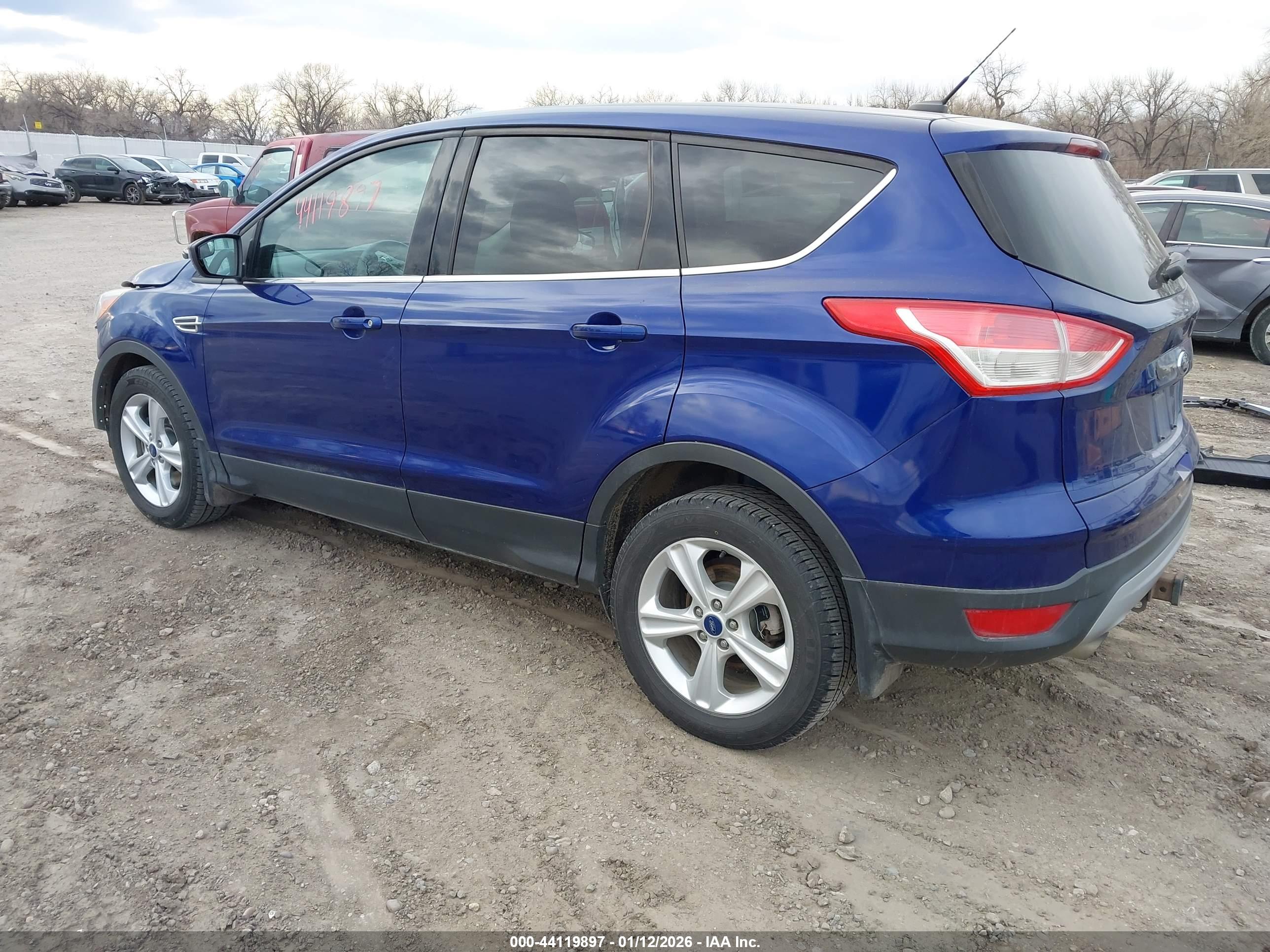 FORD ESCAPE image 3