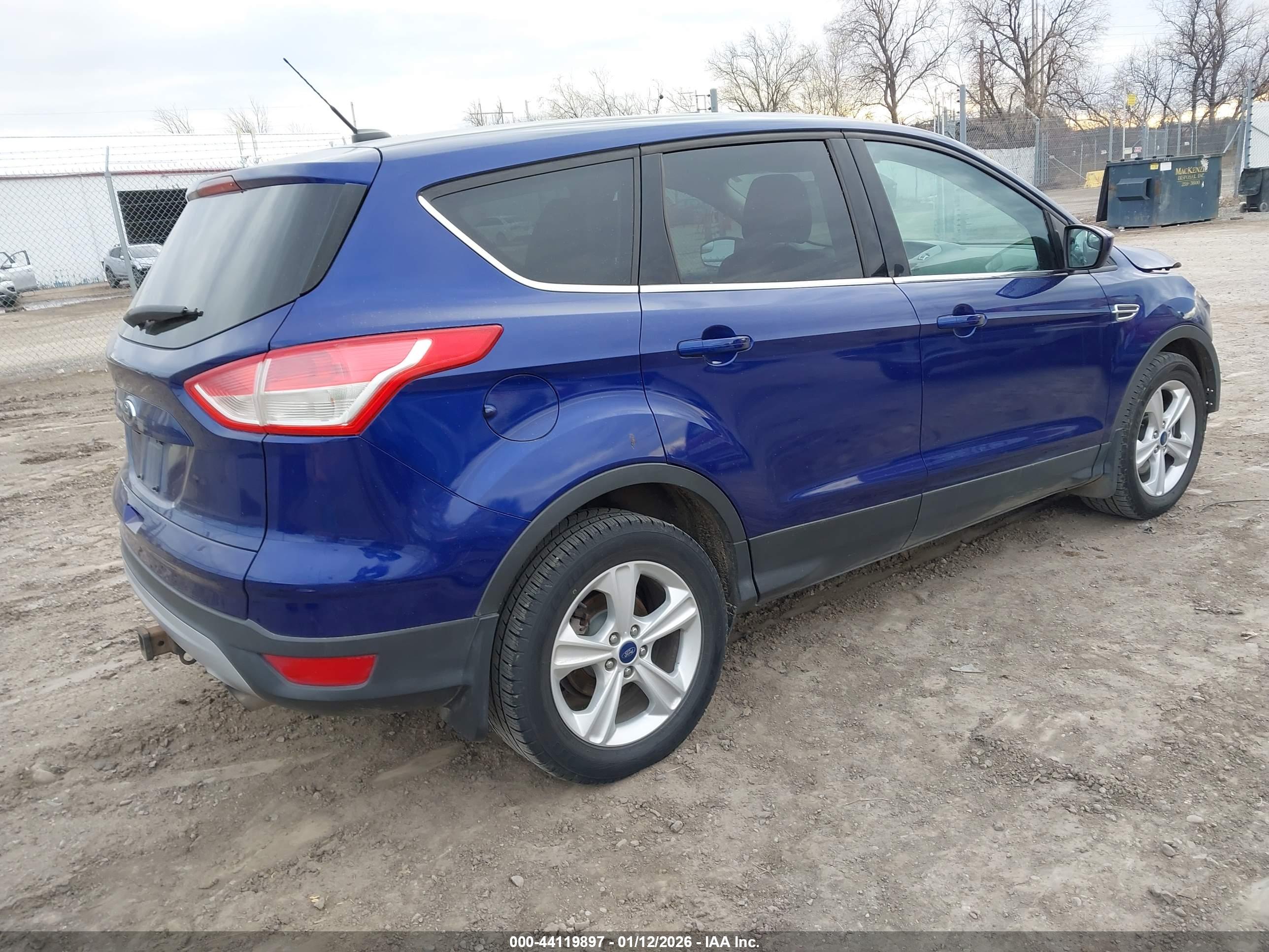 FORD ESCAPE image 4