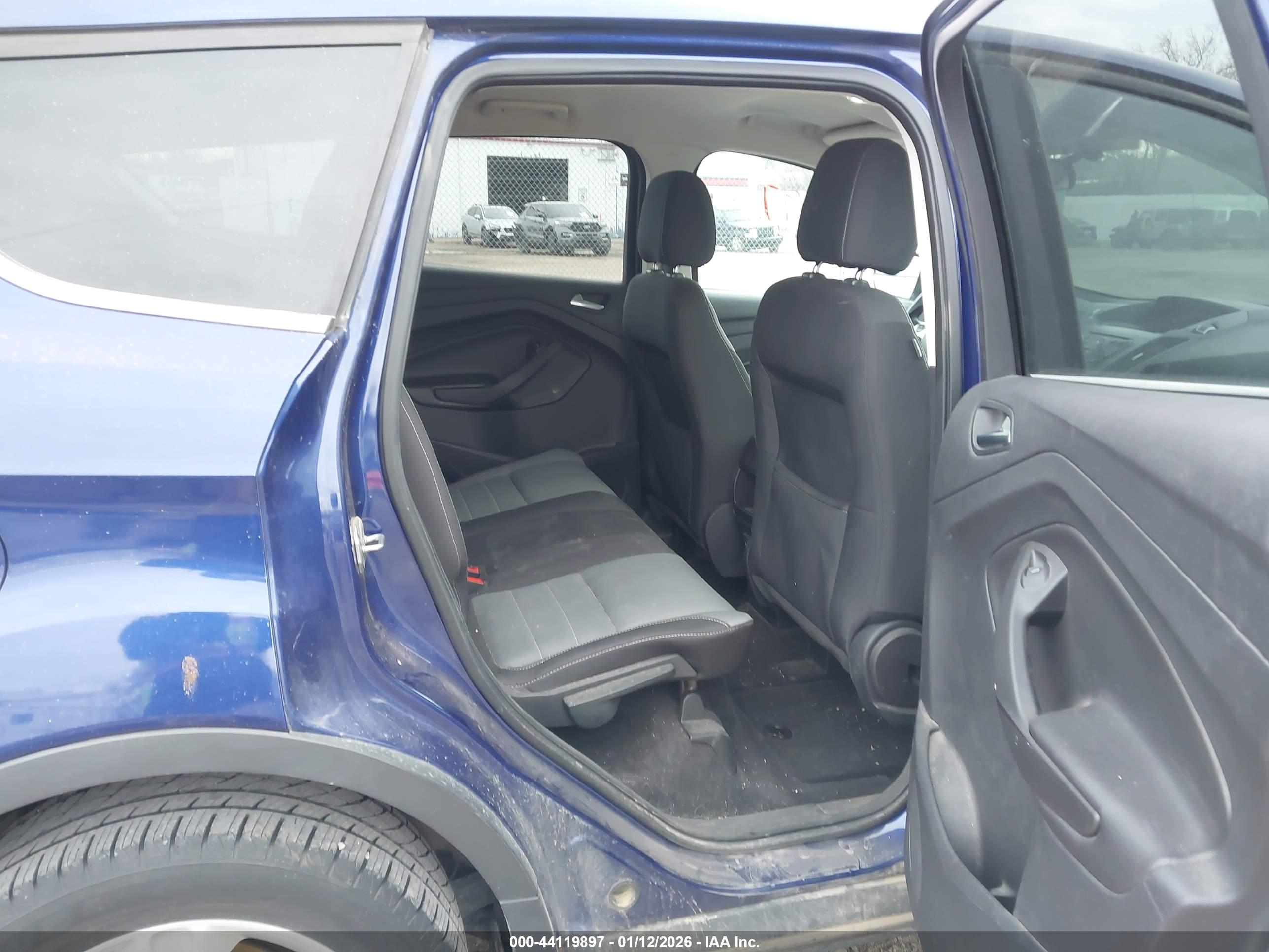 FORD ESCAPE image 8