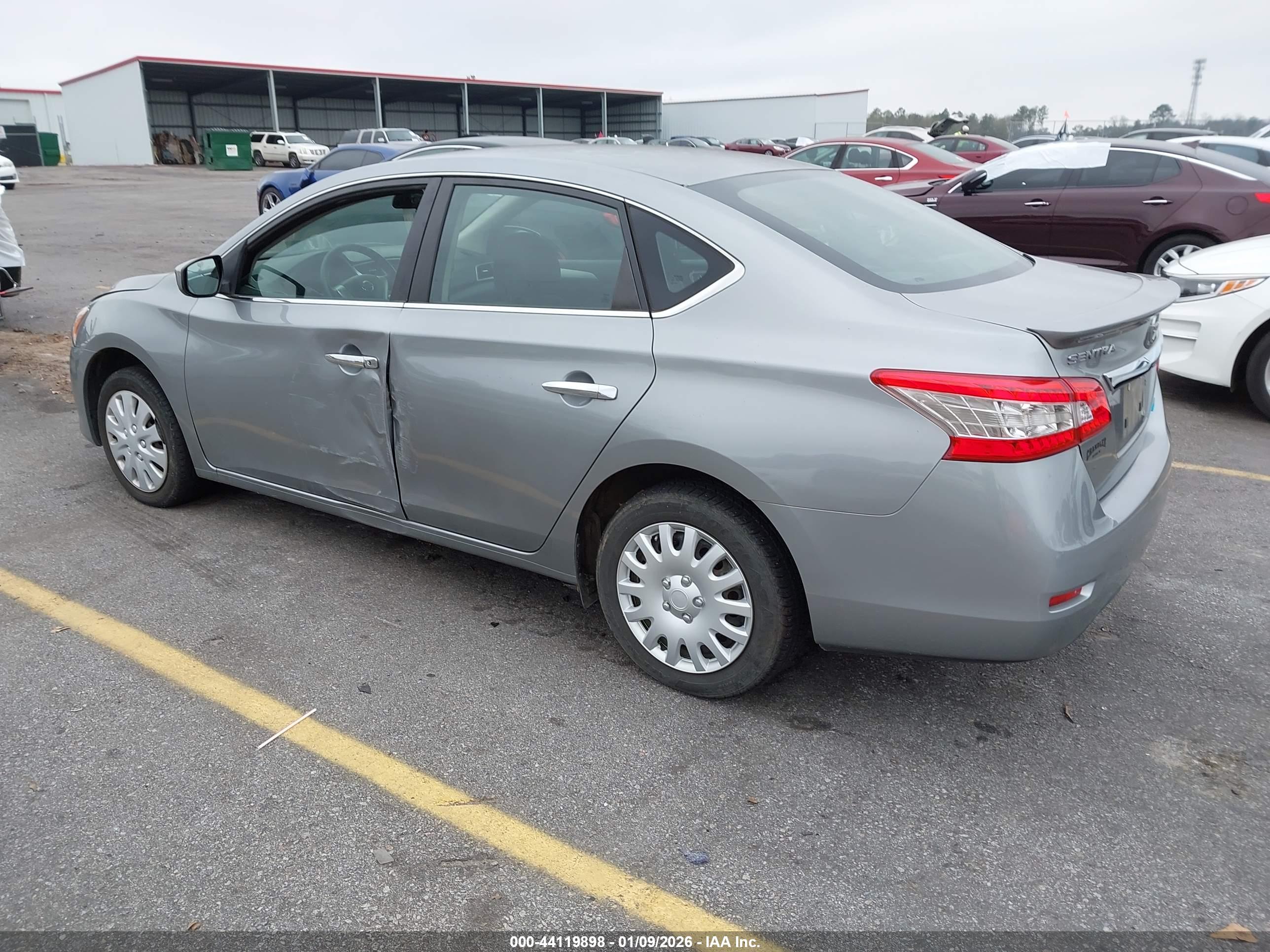 NISSAN SENTRA image 3