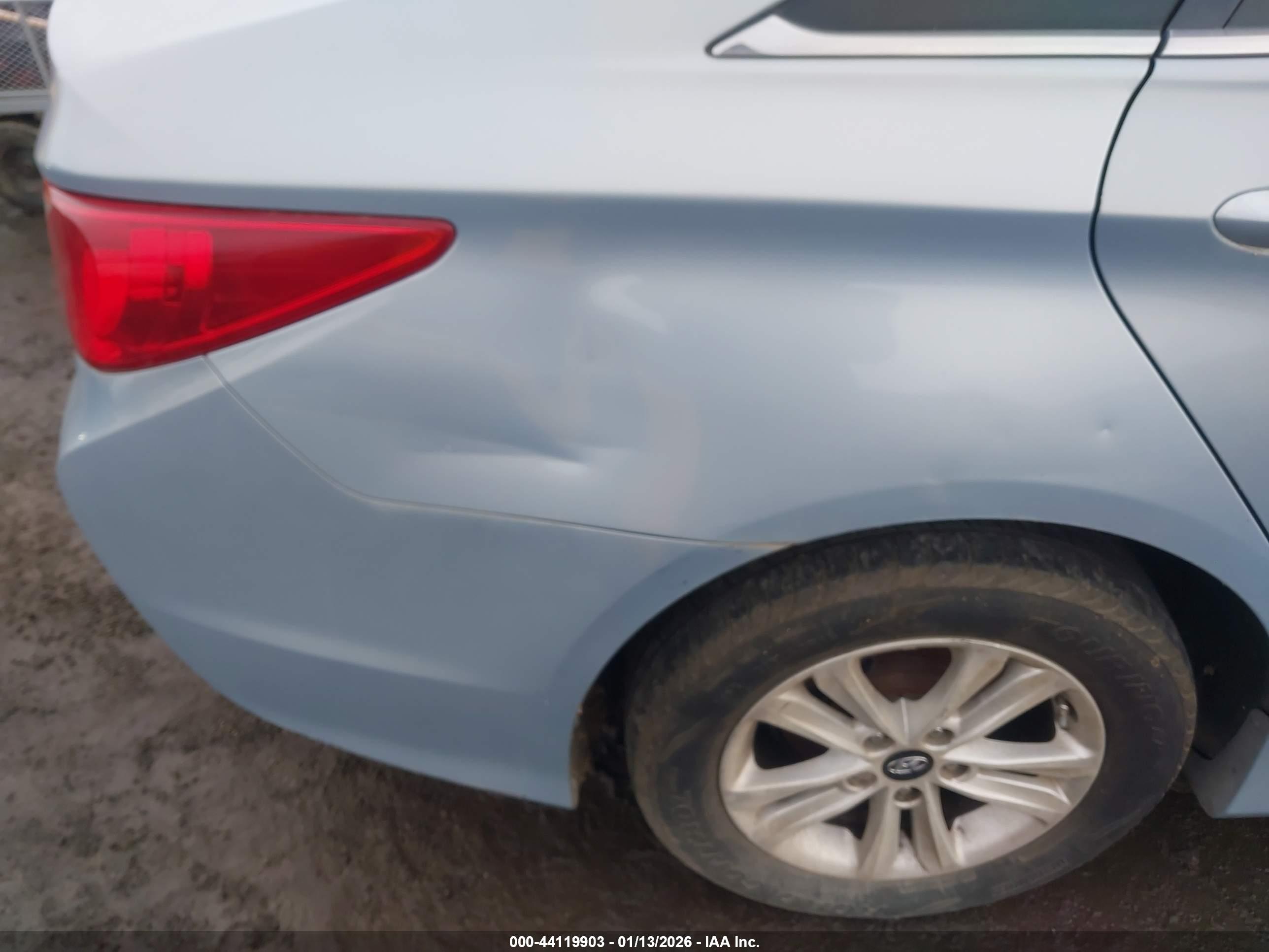 HYUNDAI SONATA image 6